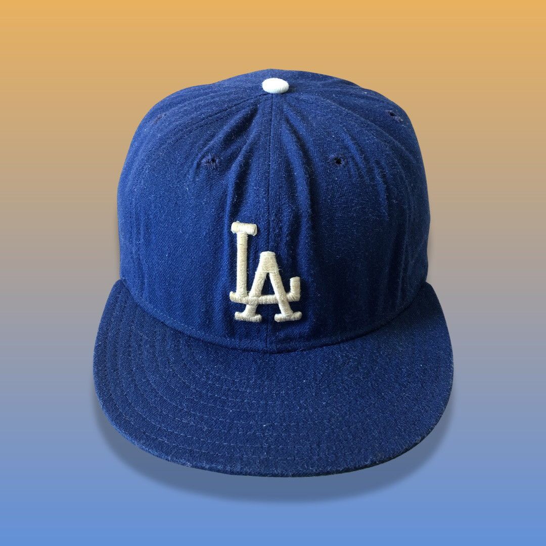 New Era Rare Vintage LA Dodgers Fitted Cap Size 34 - 1 Thumbnail