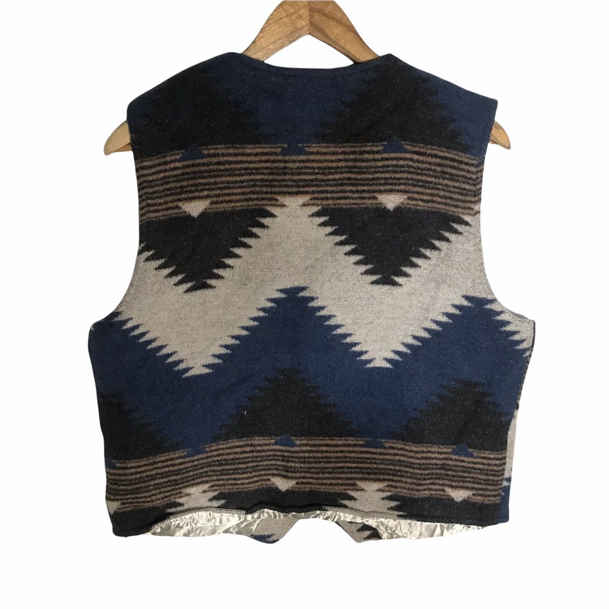 Designer × Vintage Vintage avanez sportwear paris wool navajo vest jacket Size US M / EU 48-50 / 2 - 2 Thumbnail