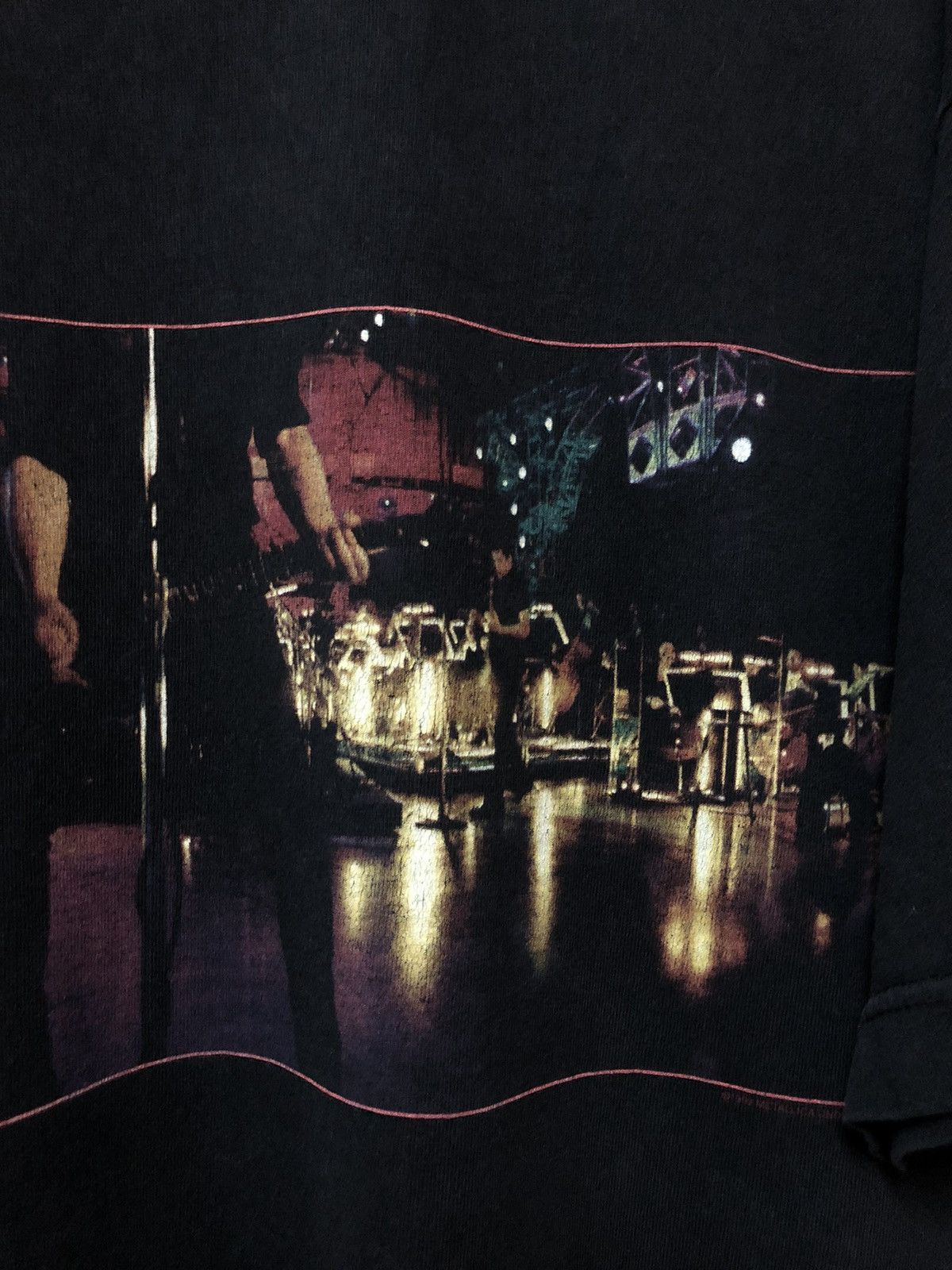 Band Tees × Metallica × Vintage Vintage 1999 Metallica S&M Live Concert Rare 90s Tee Shirt Size US XL / EU 56 / 4 - 4 Thumbnail