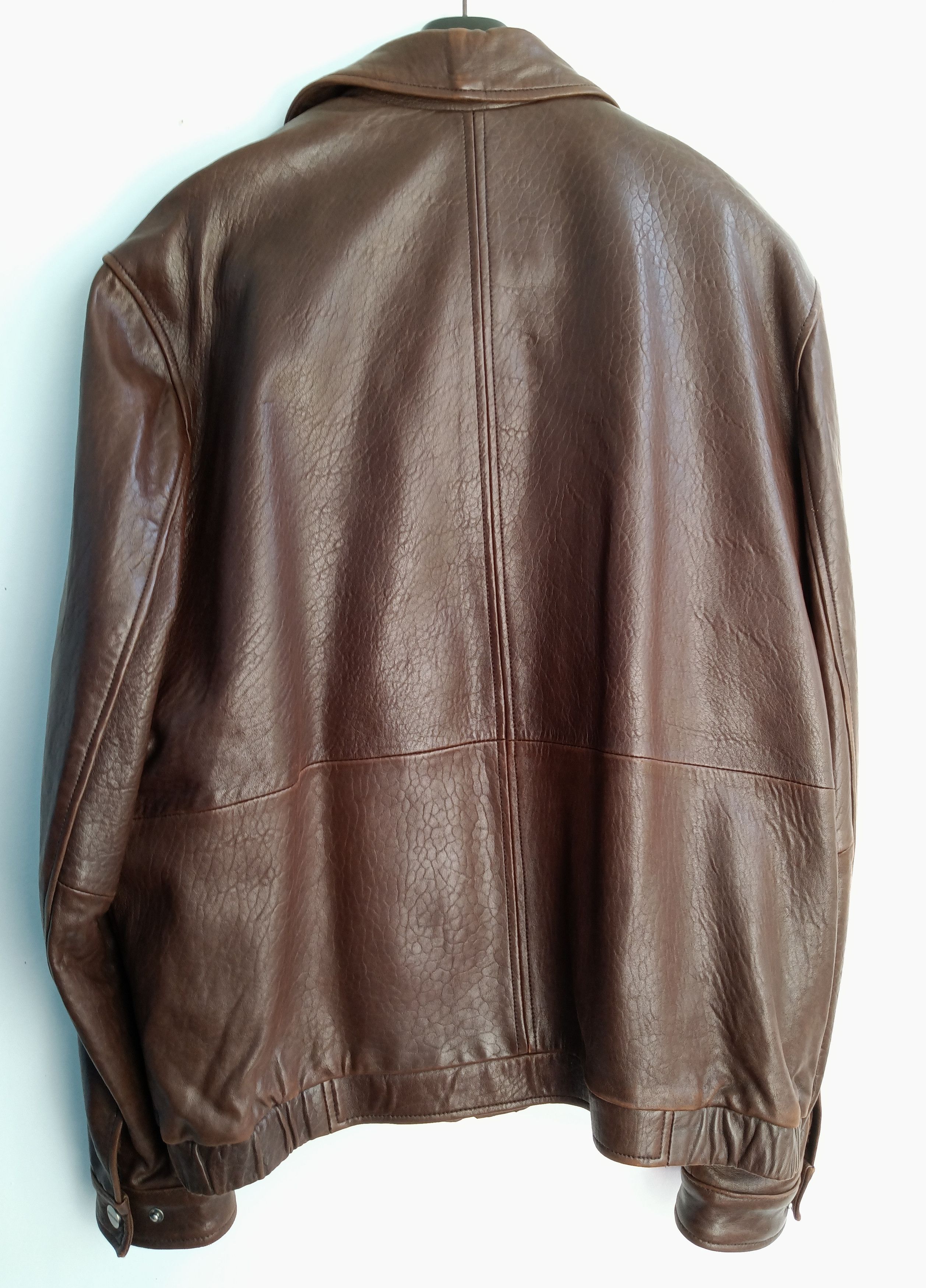 Vintage Vintage Bernardo Distressed Leather Bomber Jacket. Size US XL / EU 56 / 4 - 2 Preview
