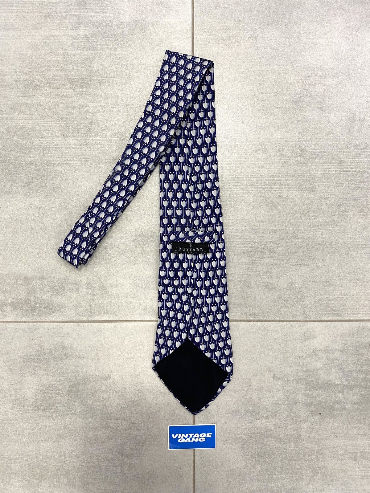 trussardi tie