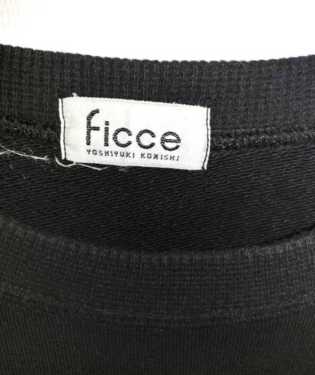 Japanese Brand Vintage Embroidery nice design by ficce yoshiyuki konishi Size US L / EU 52-54 / 3 - 5 Thumbnail