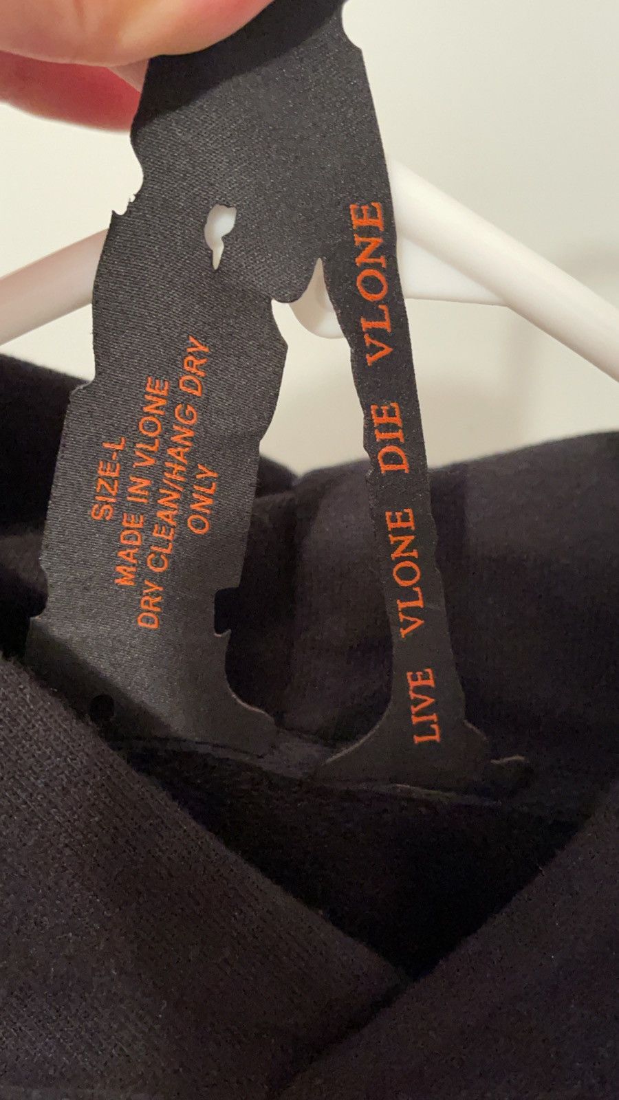 Vlone OG STAPLE VLONE FRIENDS HOODIE Size US L / EU 52-54 / 3 - 3 Thumbnail