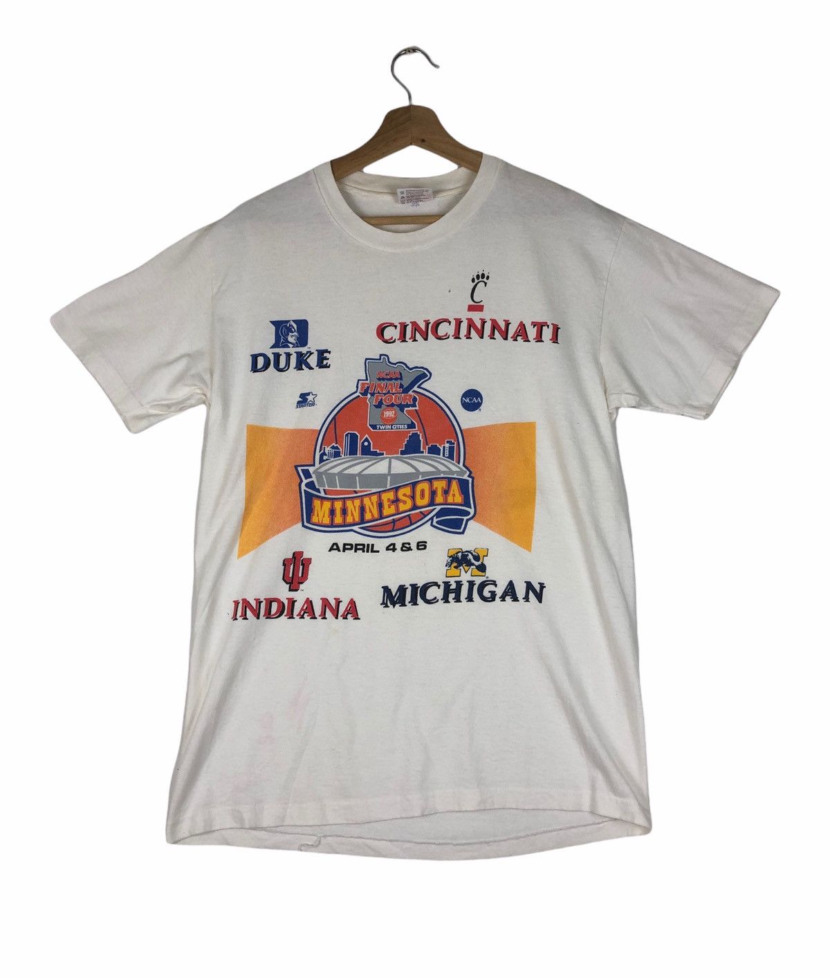 Vintage Ncaa Final 1996 by Stater T Shirt
