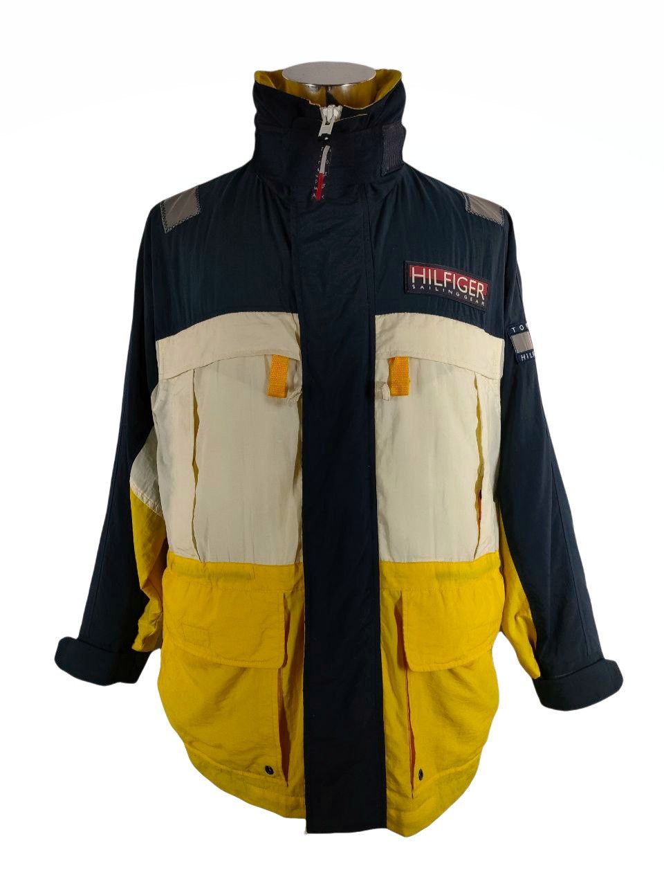 Tommy Hilfiger × Vintage Tommy Hilfiger Sailing Gear Jacket Vintage Size US L / EU 52-54 / 3 - 1 Thumbnail