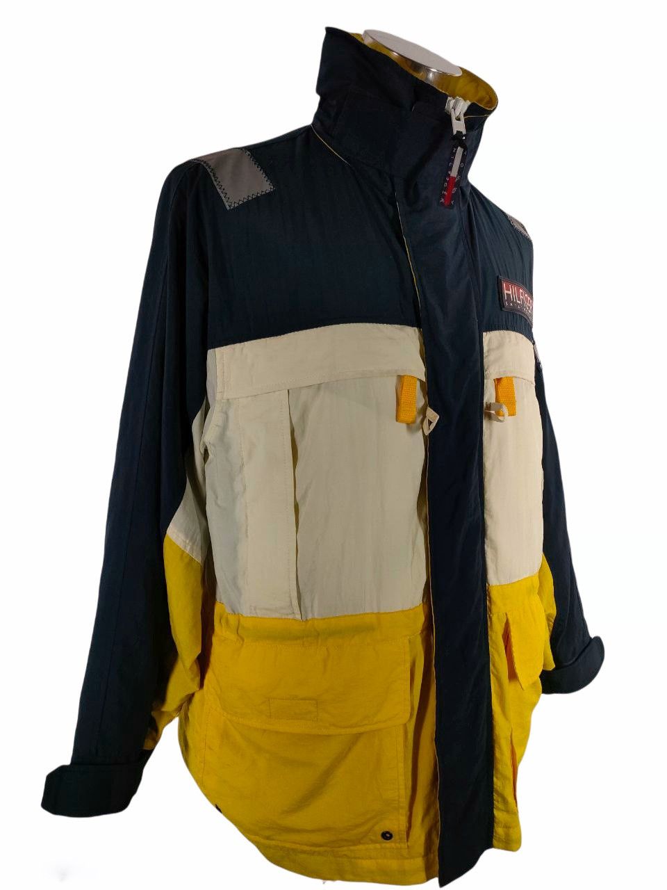 Tommy Hilfiger × Vintage Tommy Hilfiger Sailing Gear Jacket Vintage Size US L / EU 52-54 / 3 - 2 Thumbnail