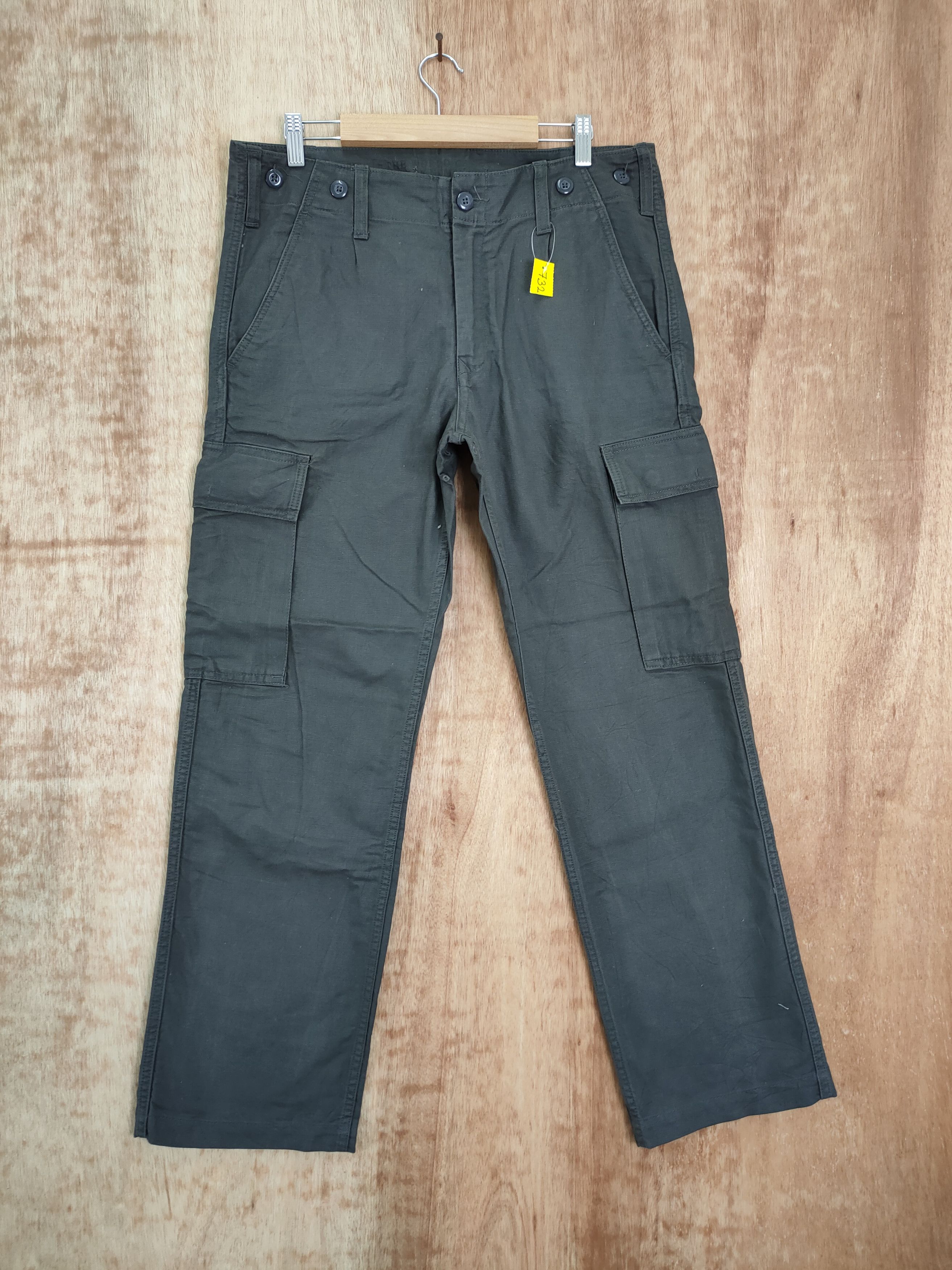 image of Vintage Back Number Japan Multipocket Cargo Pants 732 in Dark Gray, Men's (Size 34)