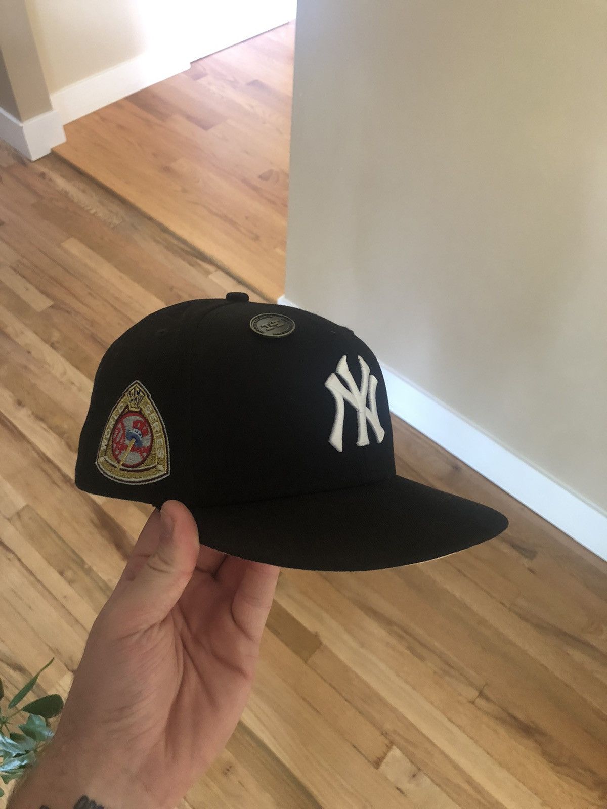 Hat Club × New Era 7 3/4 New York Yankees 1950 World Series Patch Size ONE SIZE - 1 Thumbnail