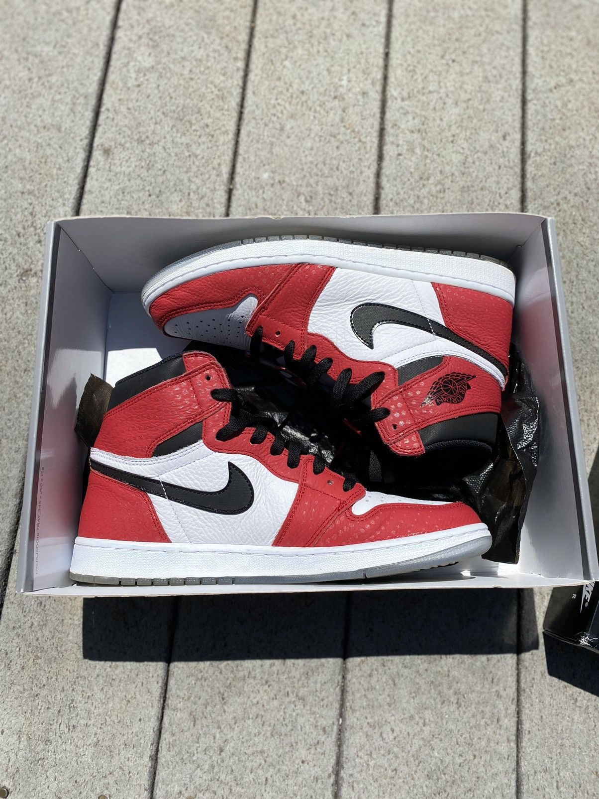 Jordan 1 spiderman 2018 online