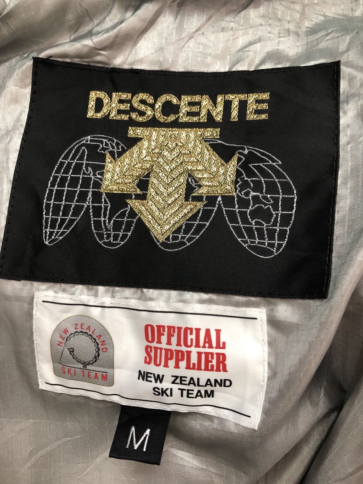 Descente Descente Japan New Zealand Ski Team Multi Color Ski Jacket Size US M / EU 48-50 / 2 - 14 Thumbnail