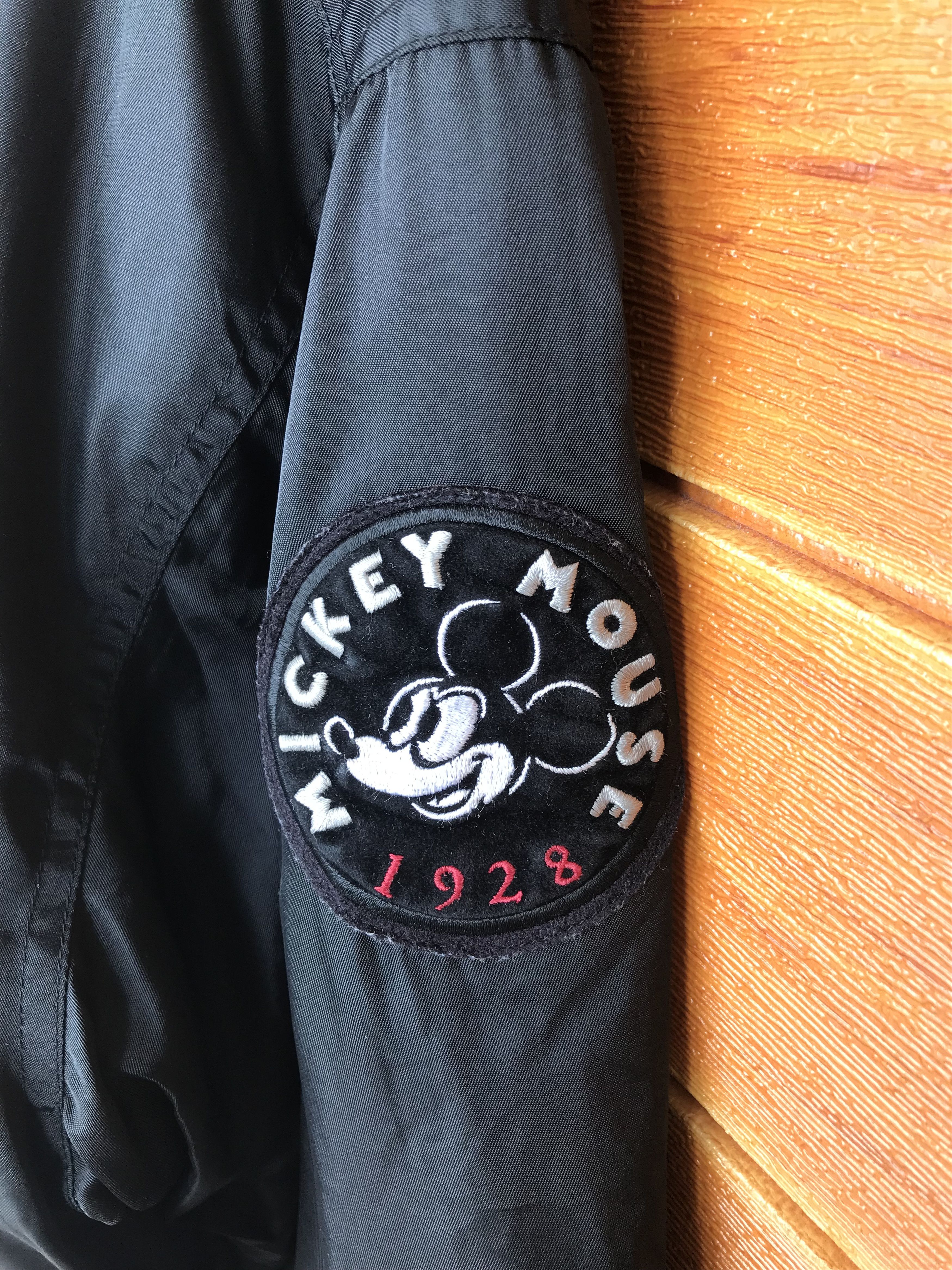 Vintage Vintage 90s Mickey Mouse 1928 Sherpa Lining Jacket Size US M / EU 48-50 / 2 - 7 Thumbnail