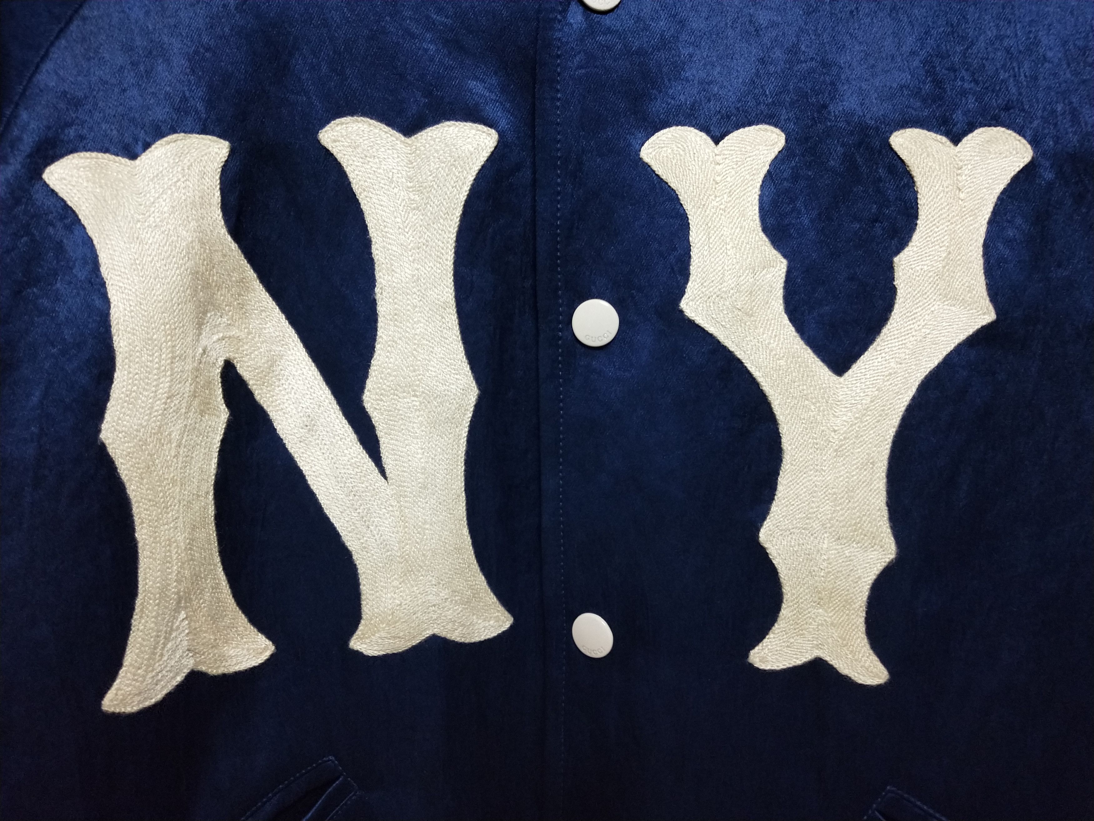 Gucci × MLB NY Yankees Silk Bomber Size US S / EU 44-46 / 1 - 3 Thumbnail