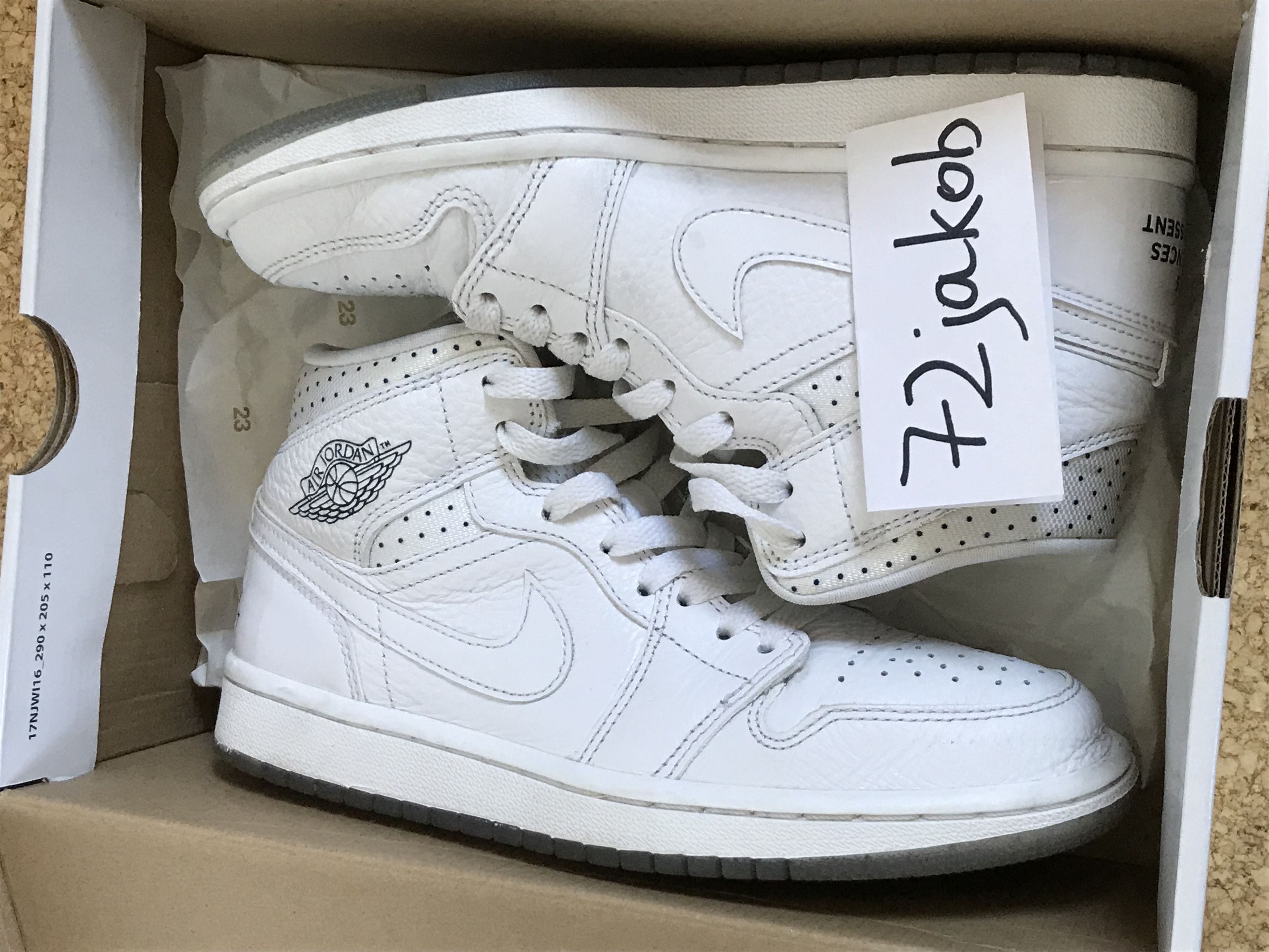 Air jordan 1 mid unité totale store