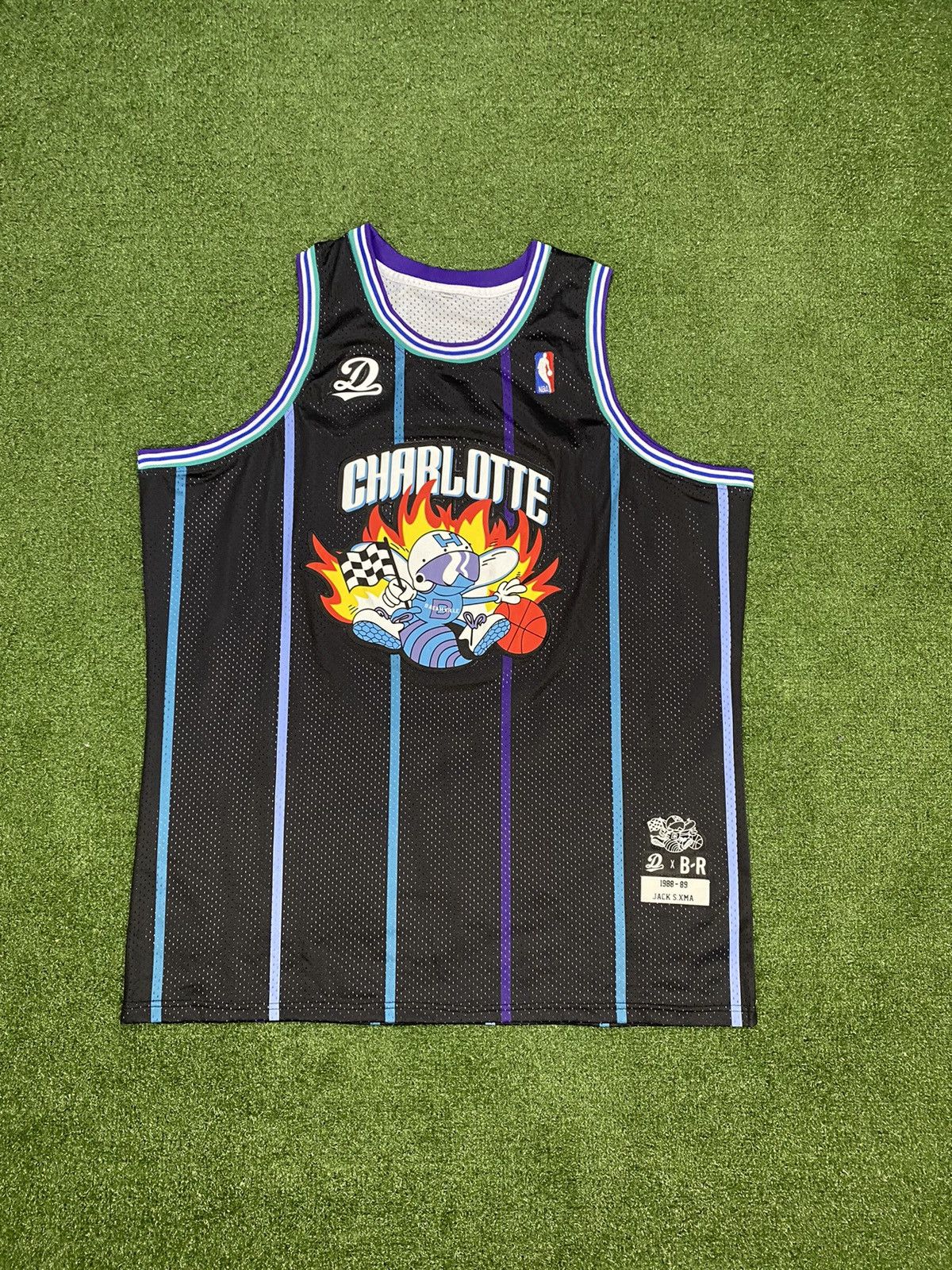 Charlotte Hornets/Dreamville #4 Jersey for Sale in Charlotte, NC