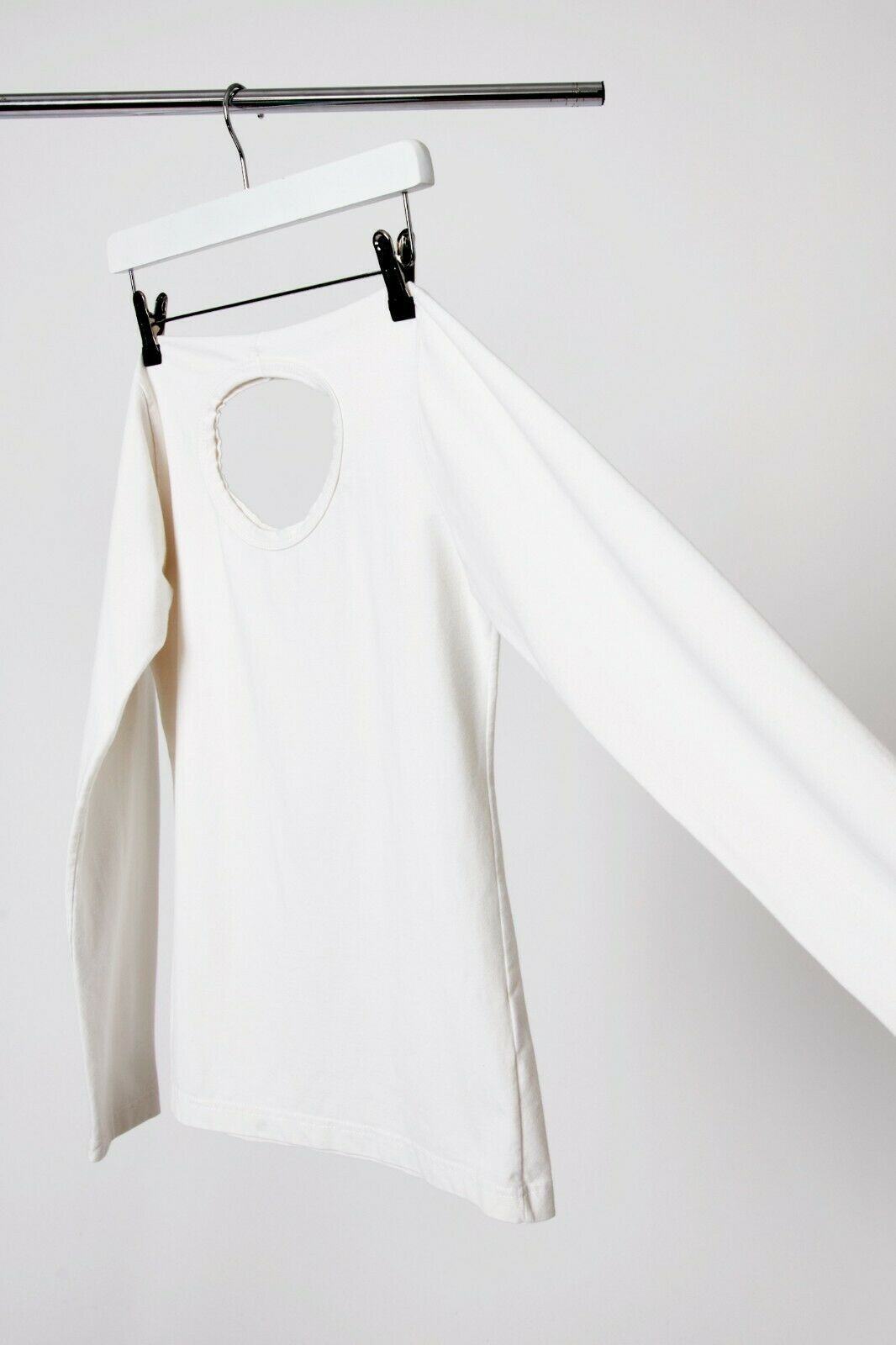 Maison Margiela SS98 'Flat' Cut-out Long Sleeve Top Size US M / EU 48-50 / 2 - 4 Thumbnail