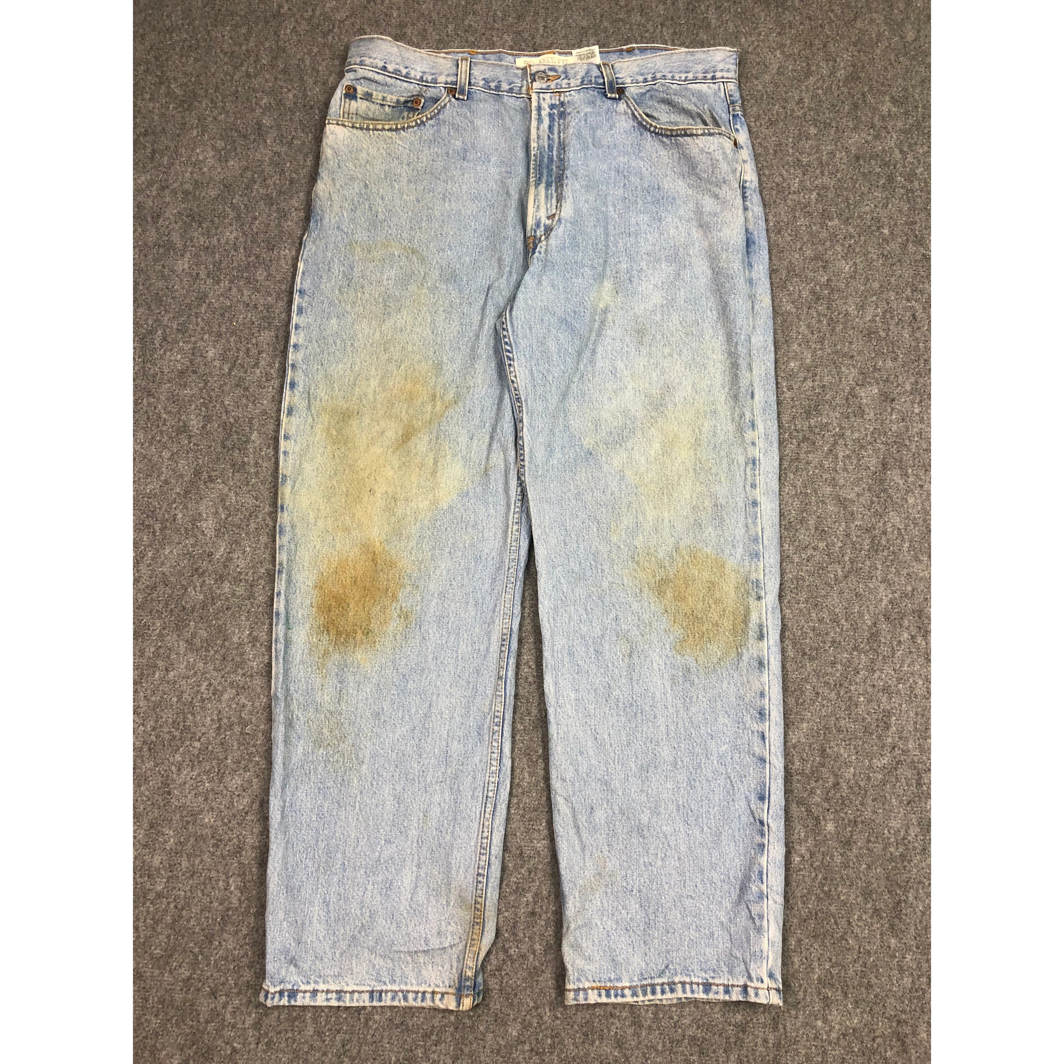 image of Levis 550 Relaxed Fit Faded Denim Dirty in Light Blue Jeans, Men's (Size 37)