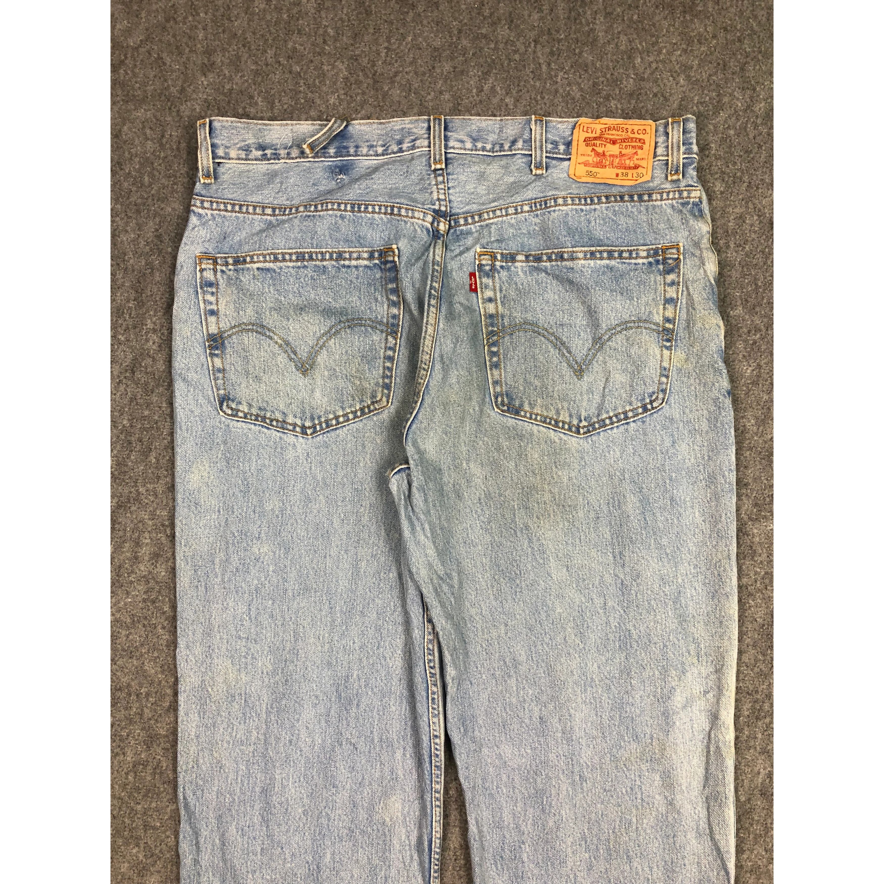 Levi's × Vintage Vintage Levis 550 Relaxed Fit Faded Denim Dirty DP0194 Size US 37 - 4 Thumbnail