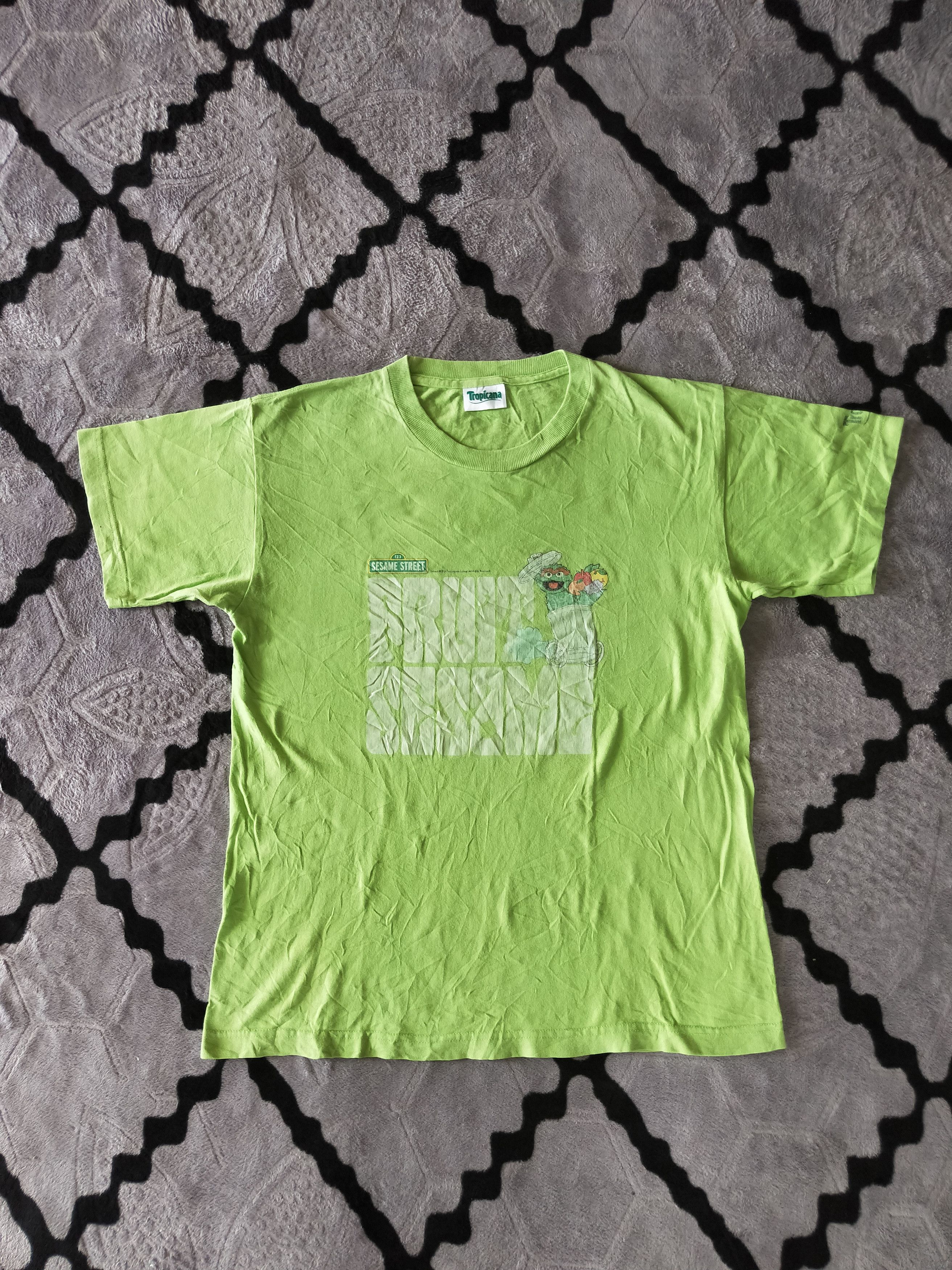 Vintage 2004 Sesame Street Tee