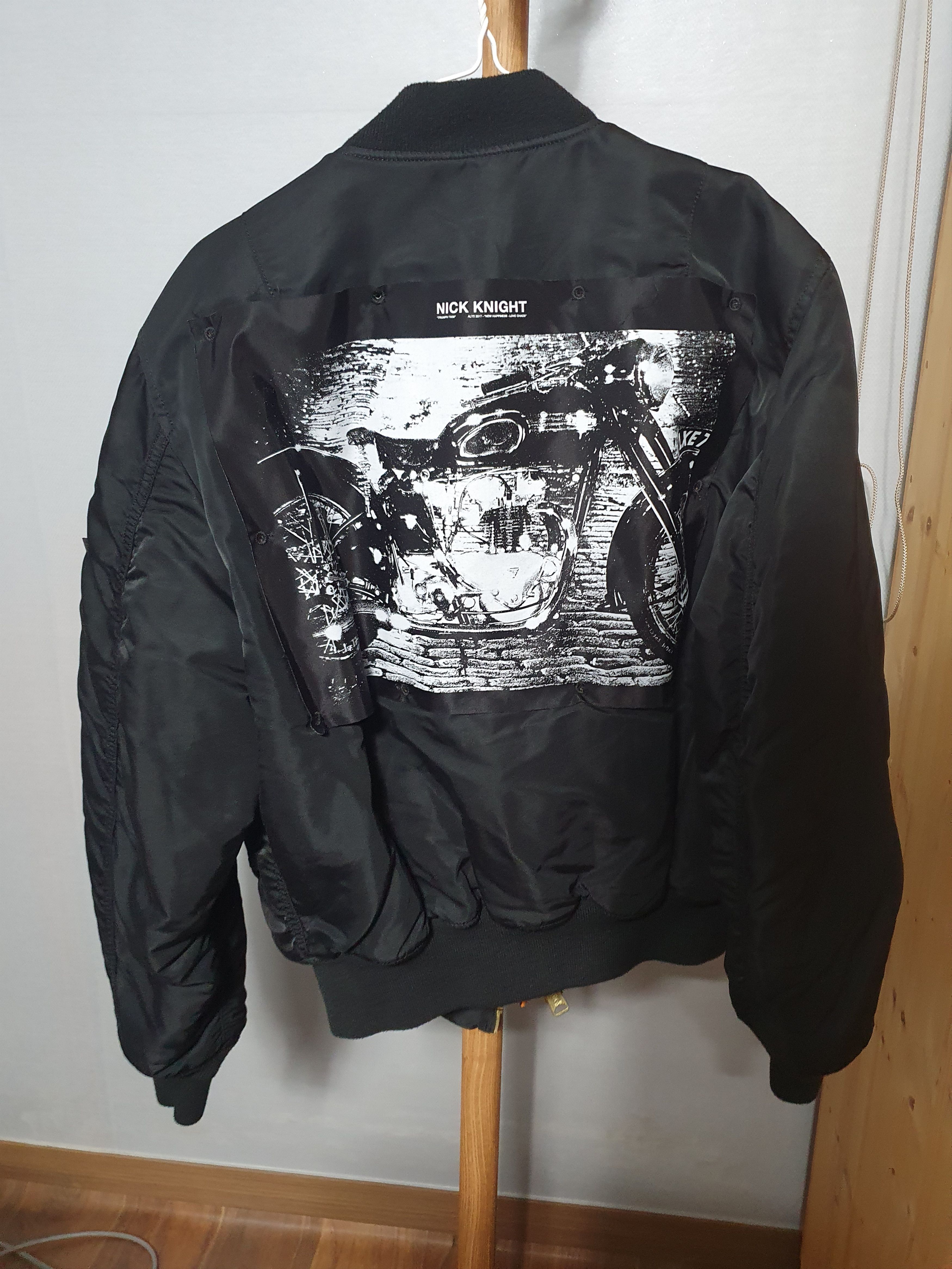 Alpha Industries × Alyx Alyx X Showstudio X Alphaindustries reversible ma1 bombers Size US M / EU 48-50 / 2 - 11 Thumbnail
