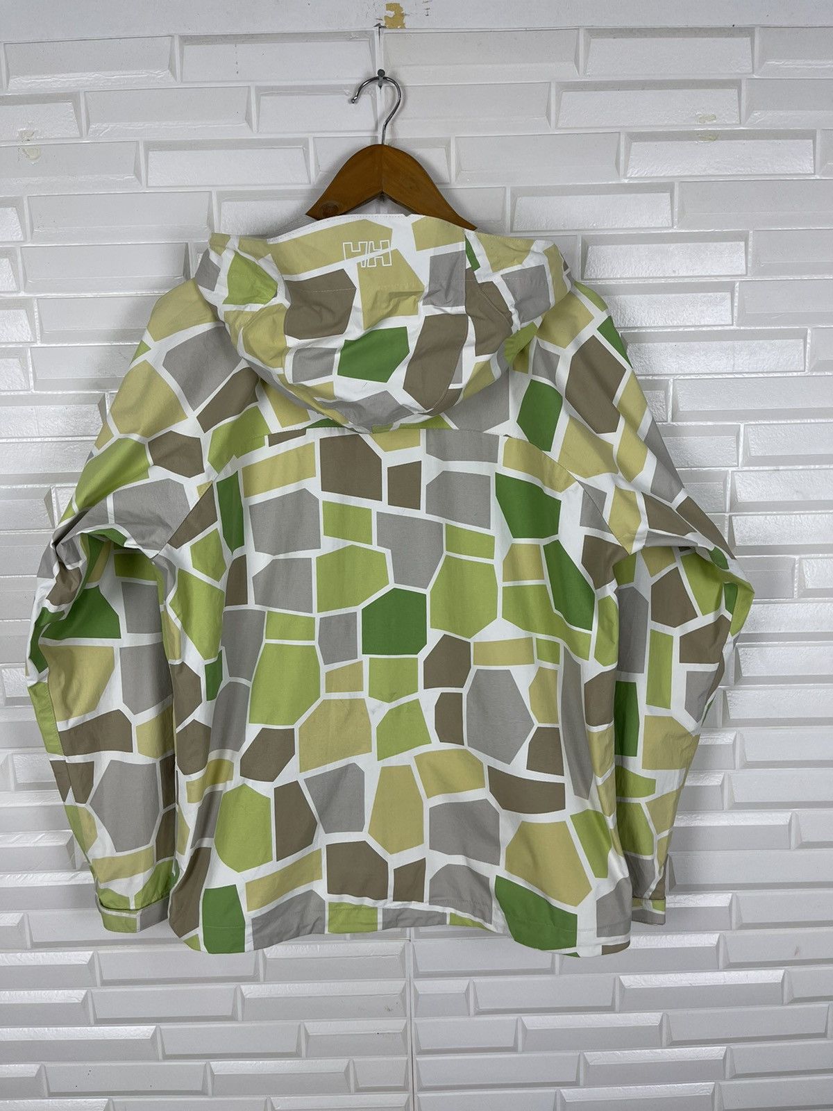 Helly Hansen 💥Stunning Color Block HELLY HANSEN Windbreaker Hoodie Size US M / EU 48-50 / 2 - 5 Thumbnail