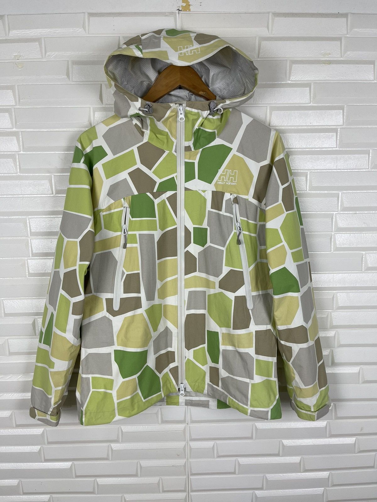 Helly Hansen 💥Stunning Color Block HELLY HANSEN Windbreaker Hoodie Size US M / EU 48-50 / 2 - 1 Thumbnail