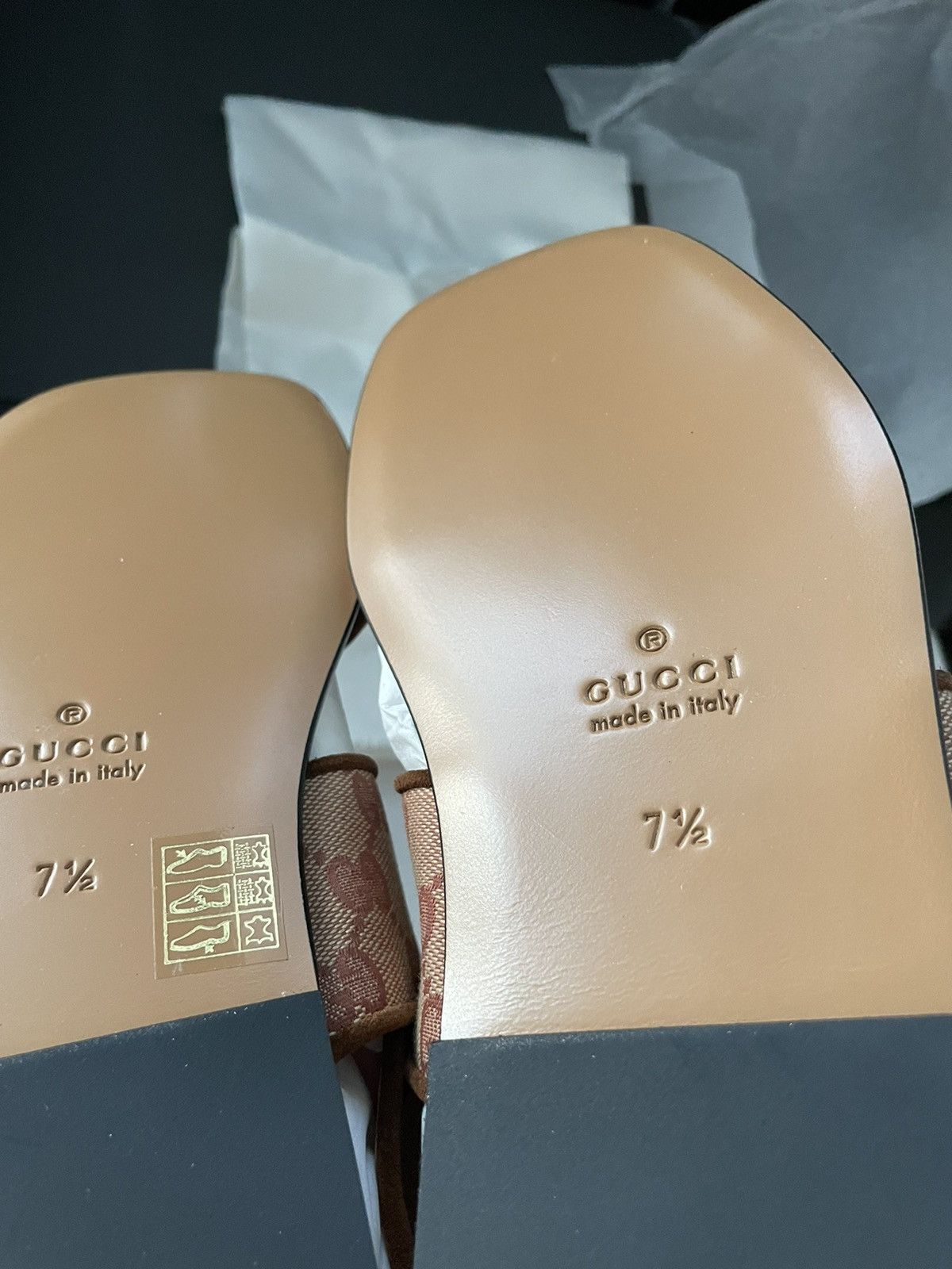 Gucci RareNEW Runway Limited Edition Leather GG Logo Sandal Shoes Size US 8 / EU 41 - 11 Thumbnail