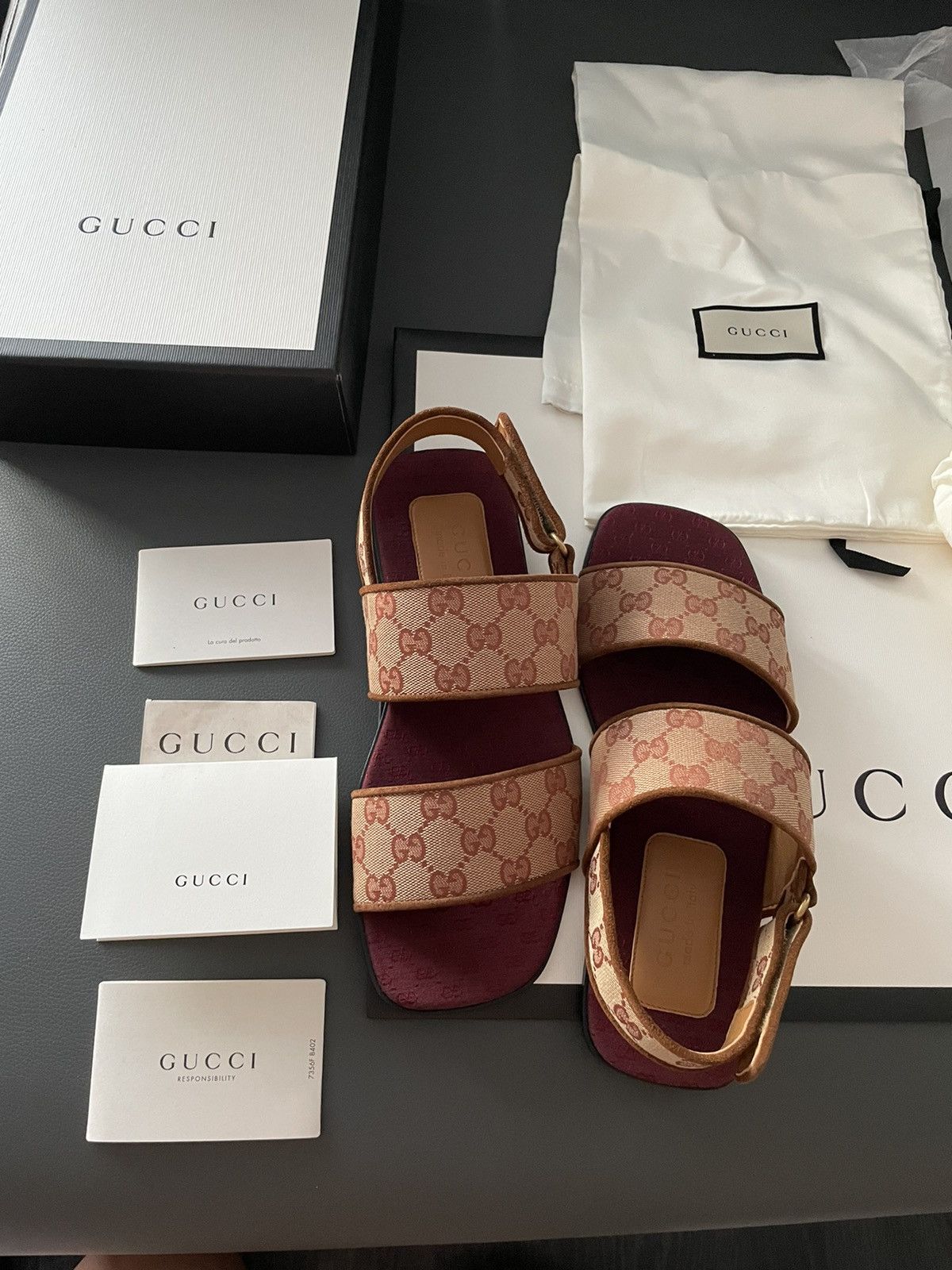 Gucci Gucci Super Runway Limited Edition GG Logo Slides Shoes NEW Size US 11 / EU 44 - 22 Thumbnail