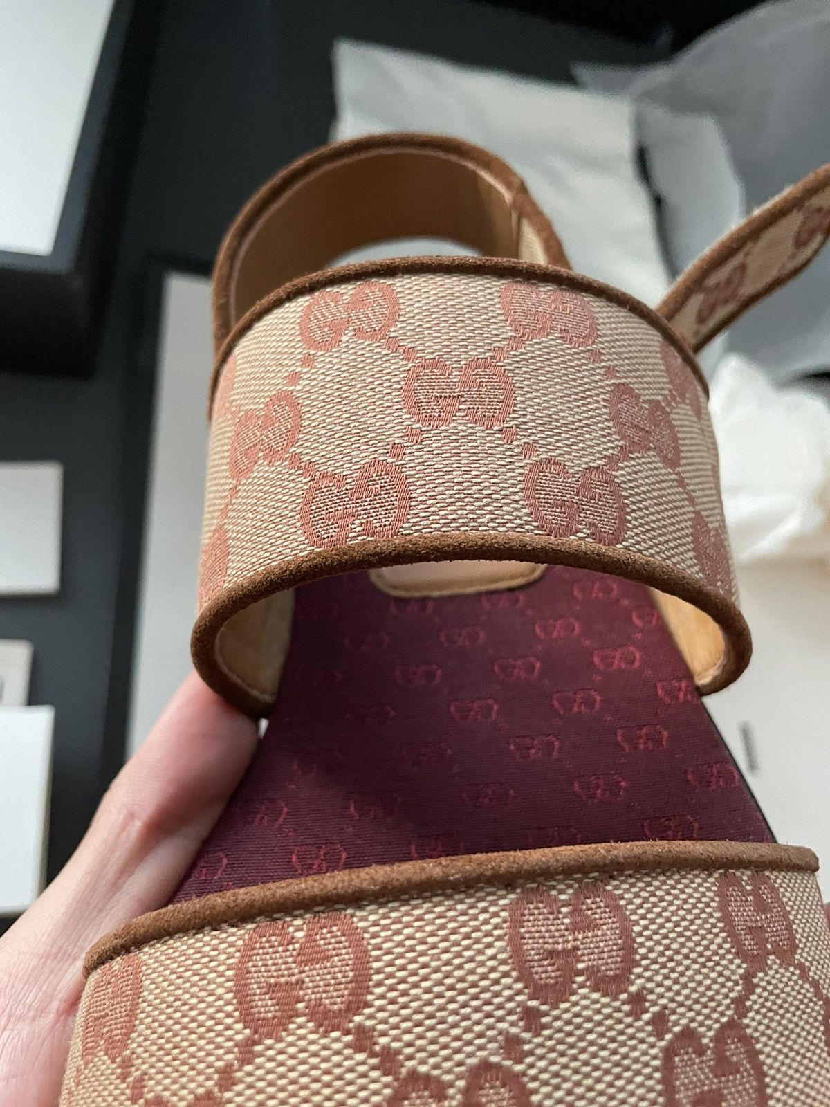 Gucci Gucci Super Runway Limited Edition GG Logo Slides Shoes NEW Size US 11 / EU 44 - 14 Thumbnail