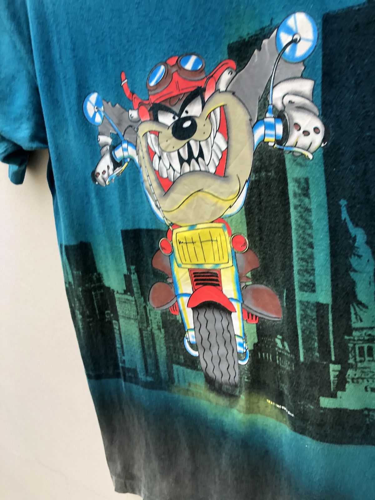 Vintage Vintage 95 Looney Tunes Tasmanian Devil Tie Dye t shirt Size US M / EU 48-50 / 2 - 4 Thumbnail