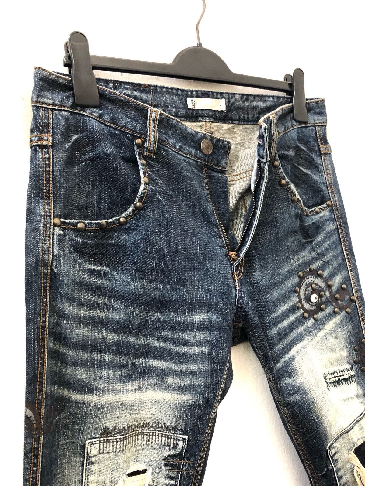 Global Work Japan Brand Beaded Studded Patchwork Distressed Slim Jeans Size US 32 / EU 48 - 4 Thumbnail