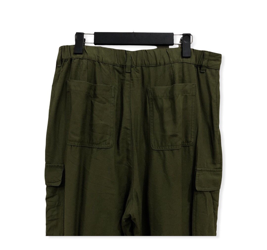 Japanese Brand Japanese Brand Uniqlo Baggy Cargo Pant Size US 32 / EU 48 - 6 Thumbnail