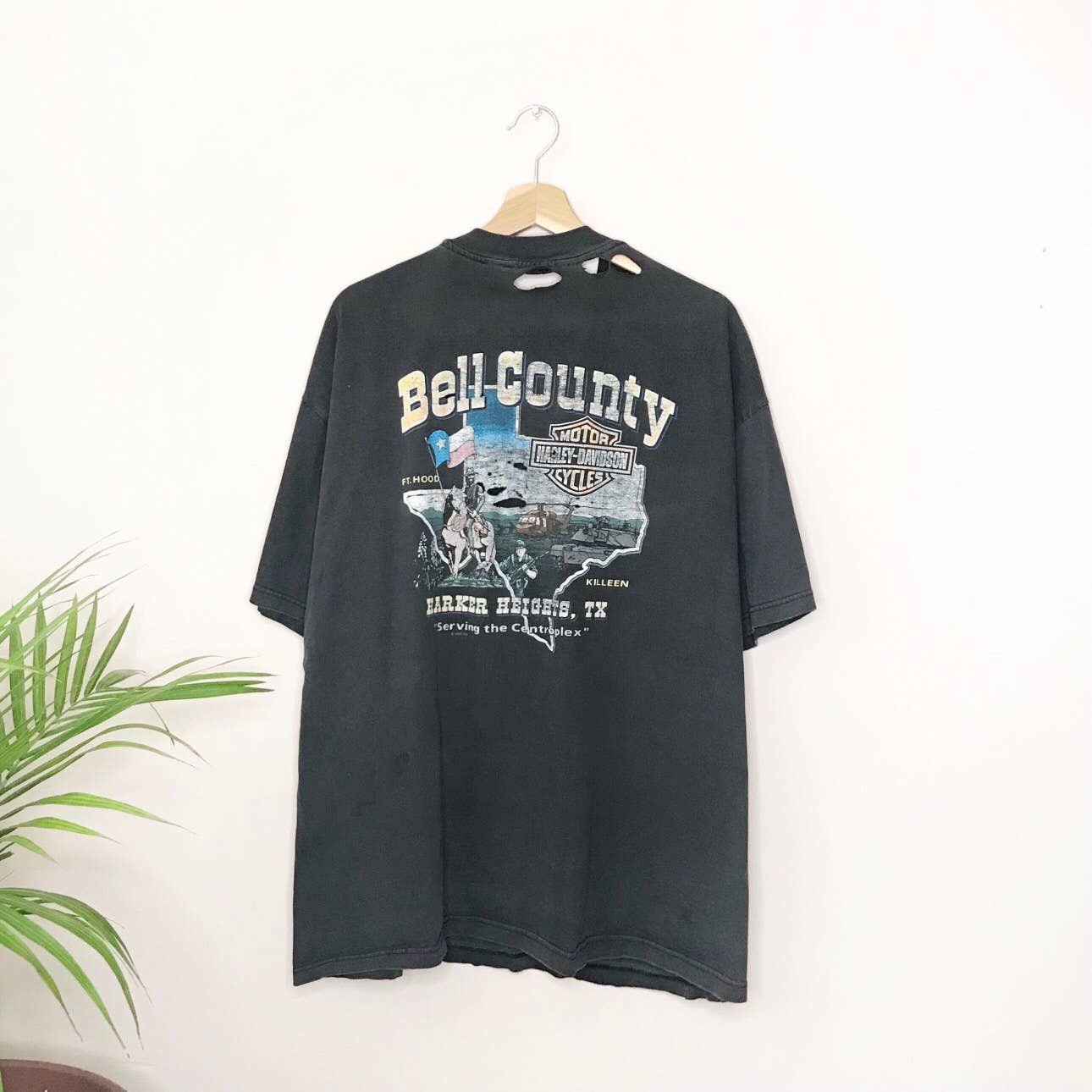 image of 90’S Harley Davidson Bell-County Graphic Tee in Black, Men's (Size 2XL)