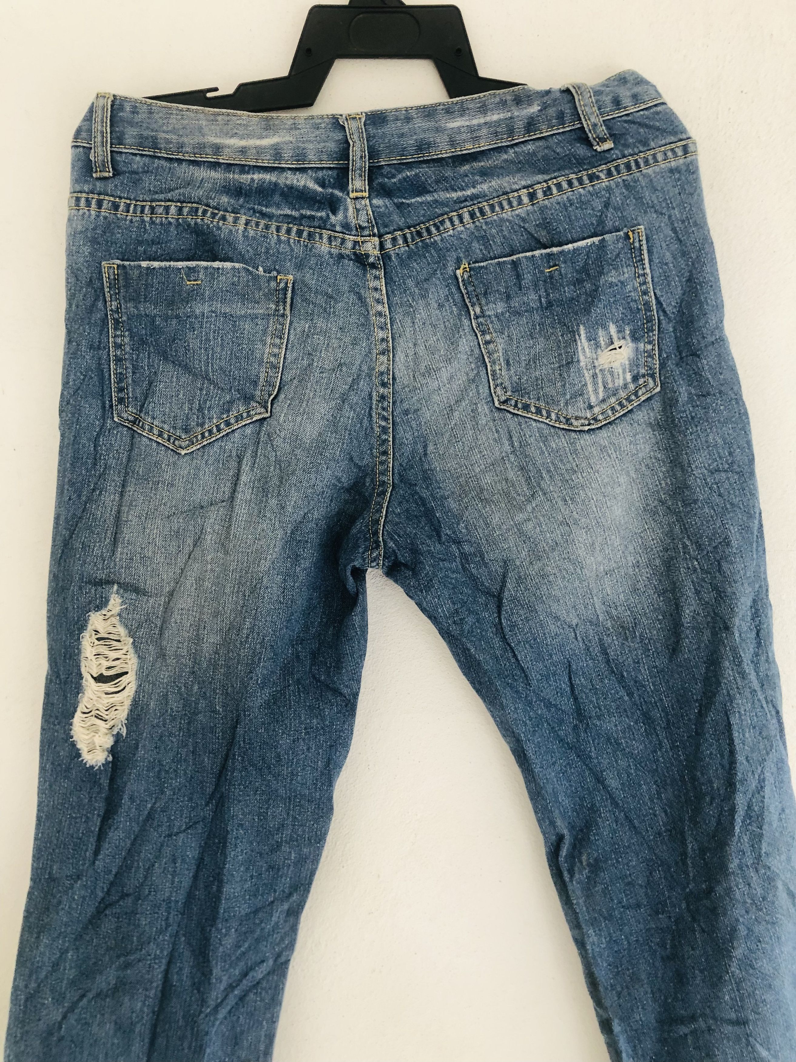 Japanese Brand Vintage Japanese Distressed Travis Scott Fashion Style Size US 34 / EU 50 - 5 Thumbnail