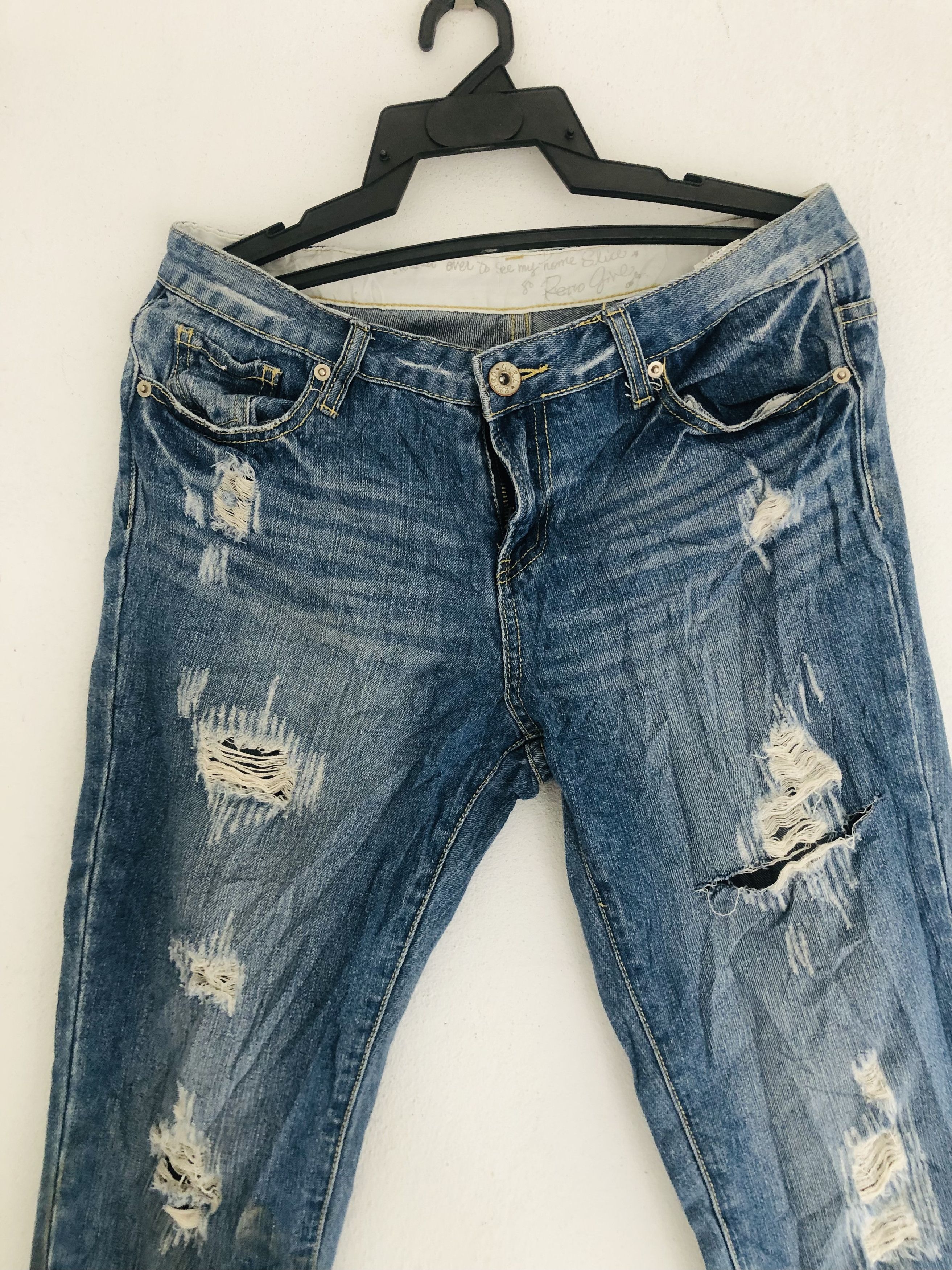 Japanese Brand Vintage Japanese Distressed Travis Scott Fashion Style Size US 34 / EU 50 - 3 Thumbnail