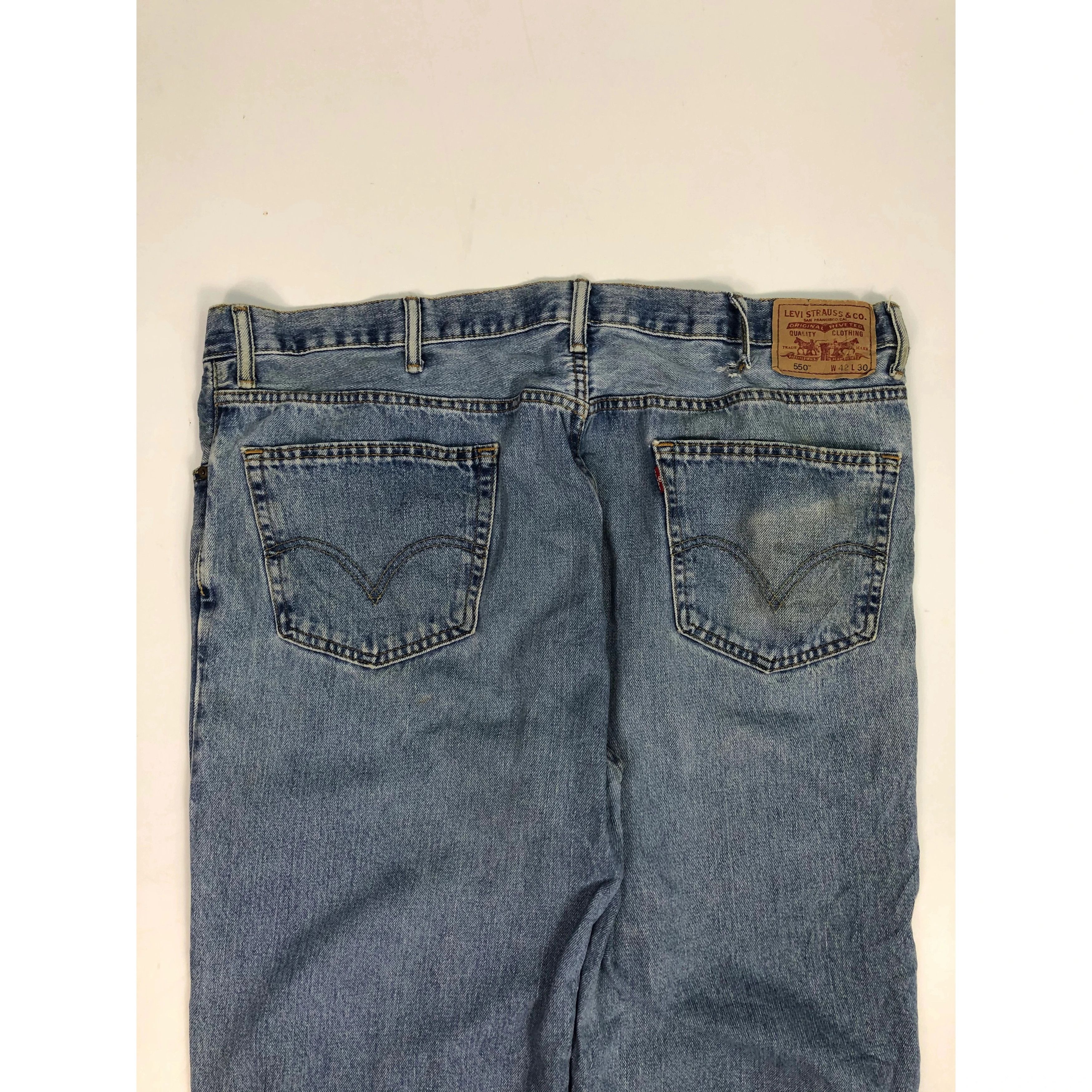 Levi's Vintage Levis 550 Relaxed Fit Faded Denim Oversized DP0076 Size US 42 / EU 58 - 4 Thumbnail