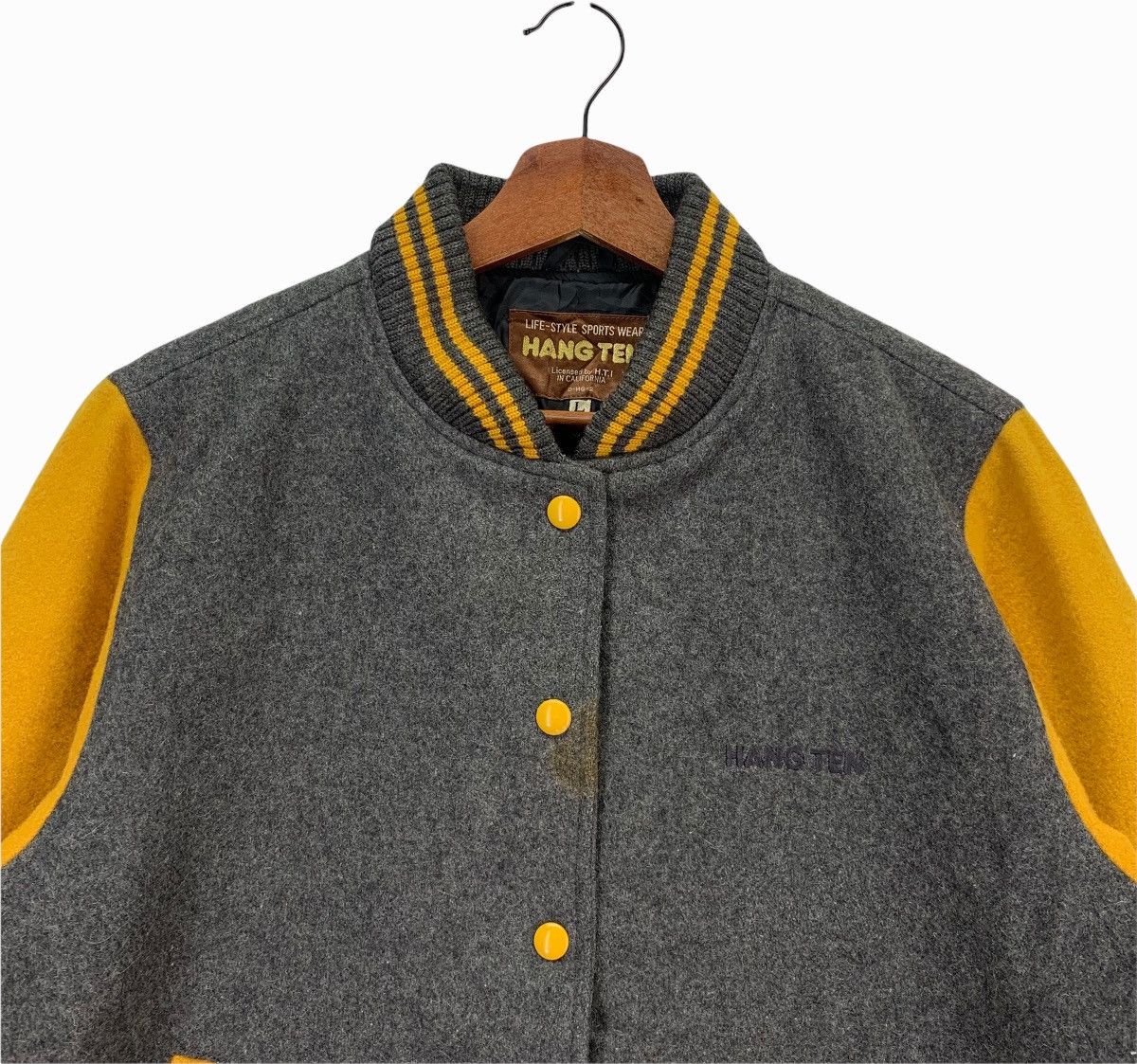Hang Ten Vintage Hang Ten Surf Skate Sportswear Varsity Jacket Size US L / EU 52-54 / 3 - 3 Thumbnail