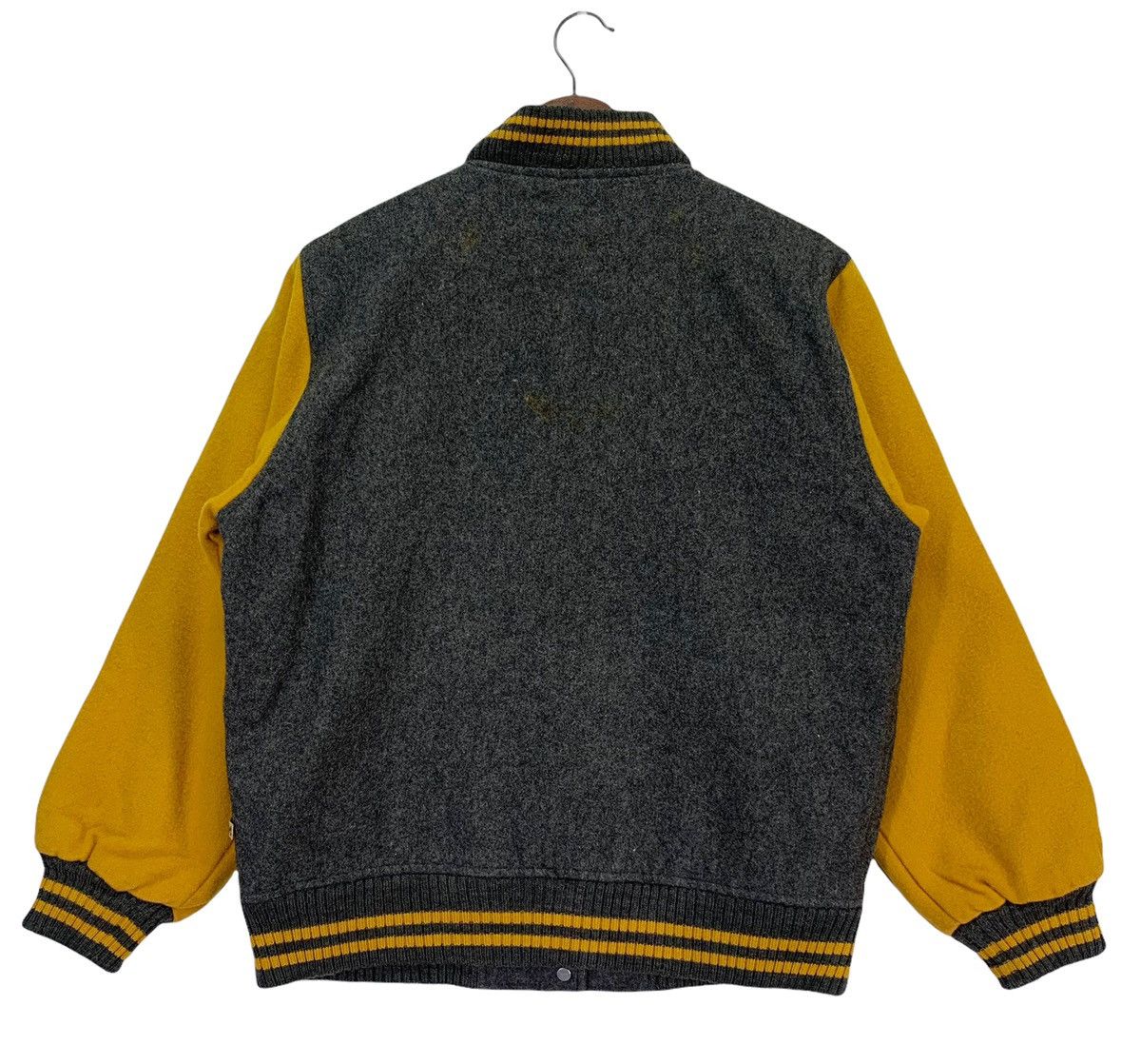 Hang Ten Vintage Hang Ten Surf Skate Sportswear Varsity Jacket Size US L / EU 52-54 / 3 - 7 Thumbnail