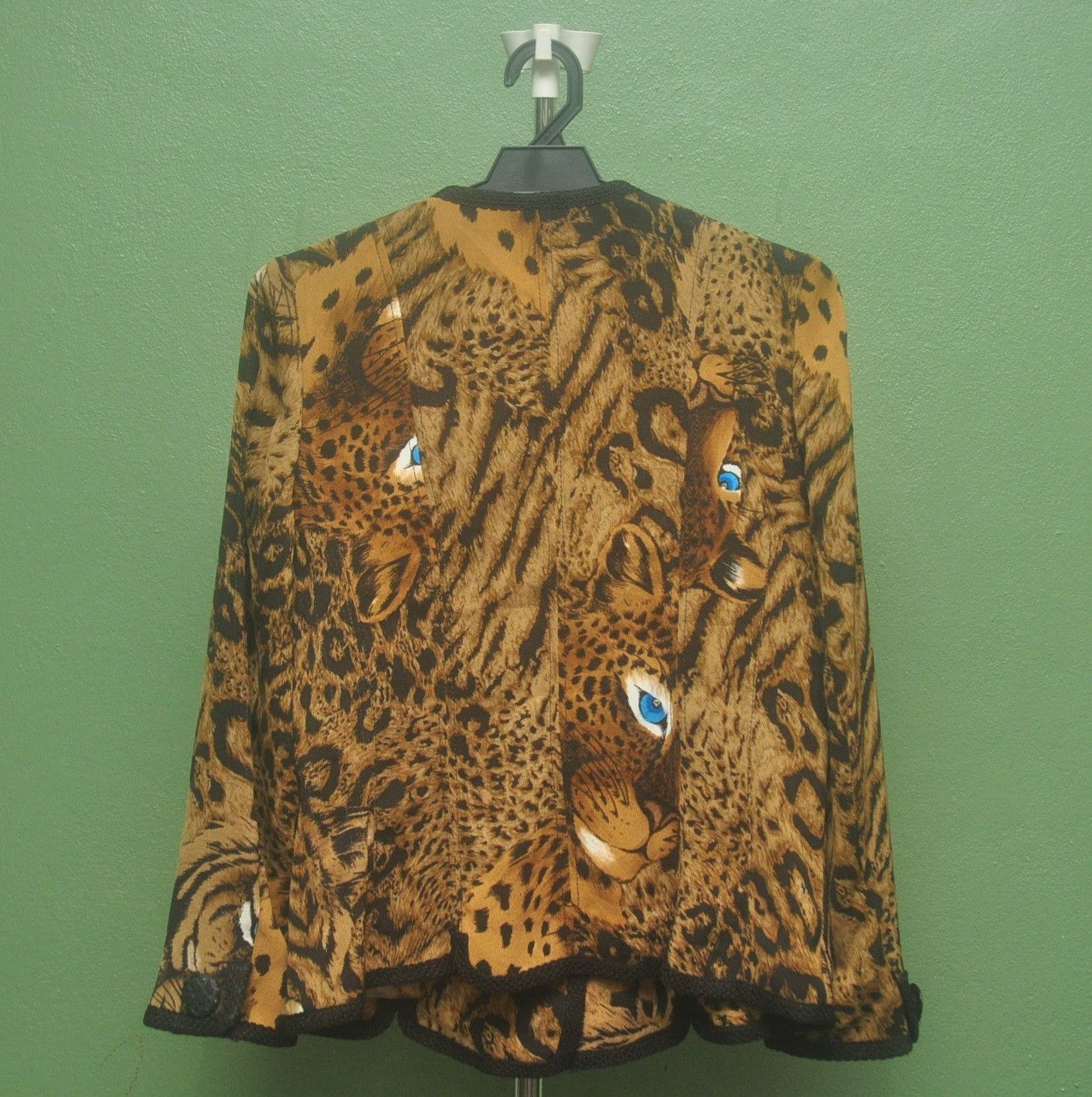 Japanese Brand × Vintage Vintage Leopard Designer Women Fashion Style Jacket Size M / US 6-8 / IT 42-44 - 2 Thumbnail