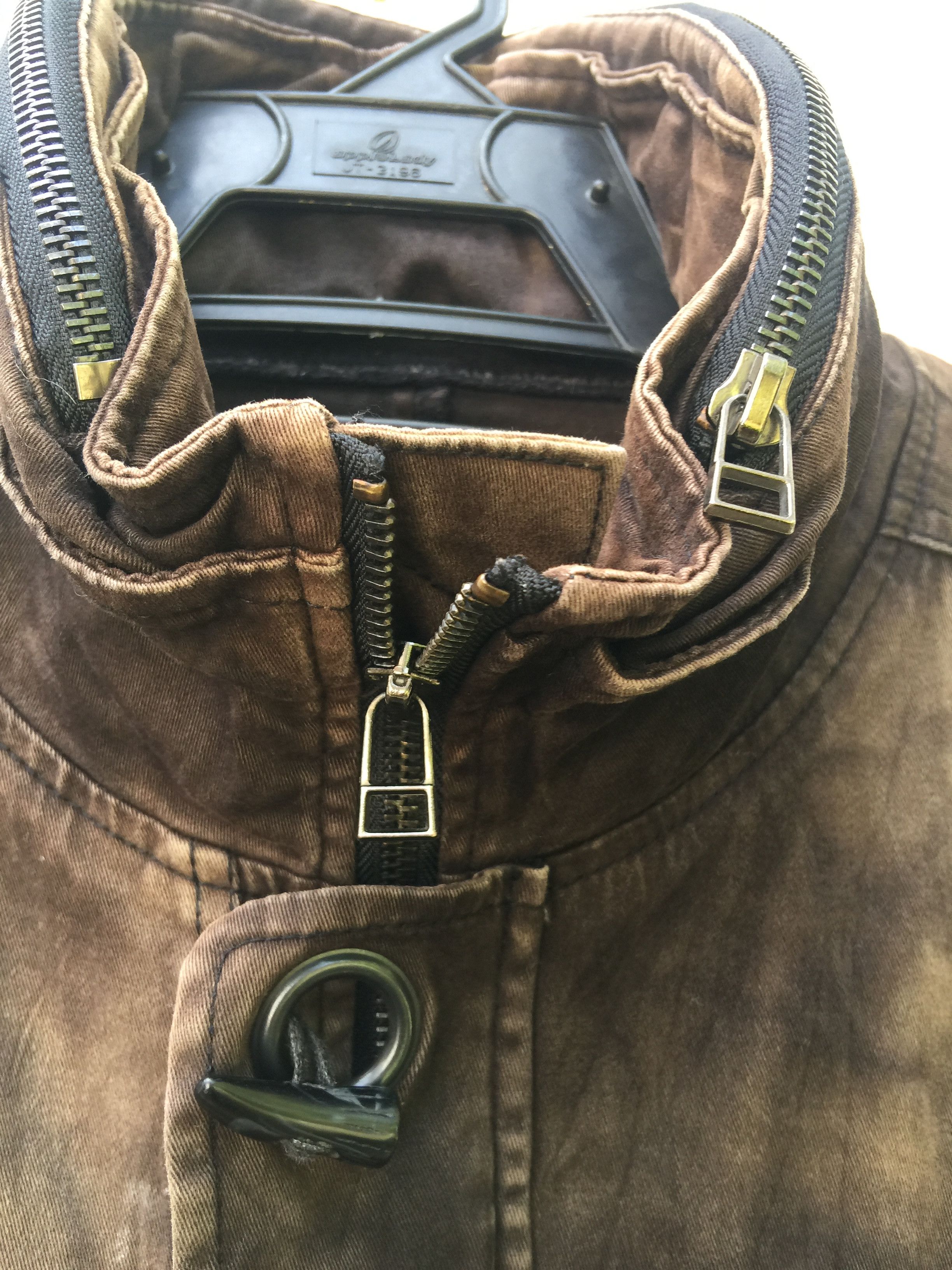 Japanese Brand × Vintage Vintage In The Attic Travis Scott Fashion Style Size US M / EU 48-50 / 2 - 10 Thumbnail