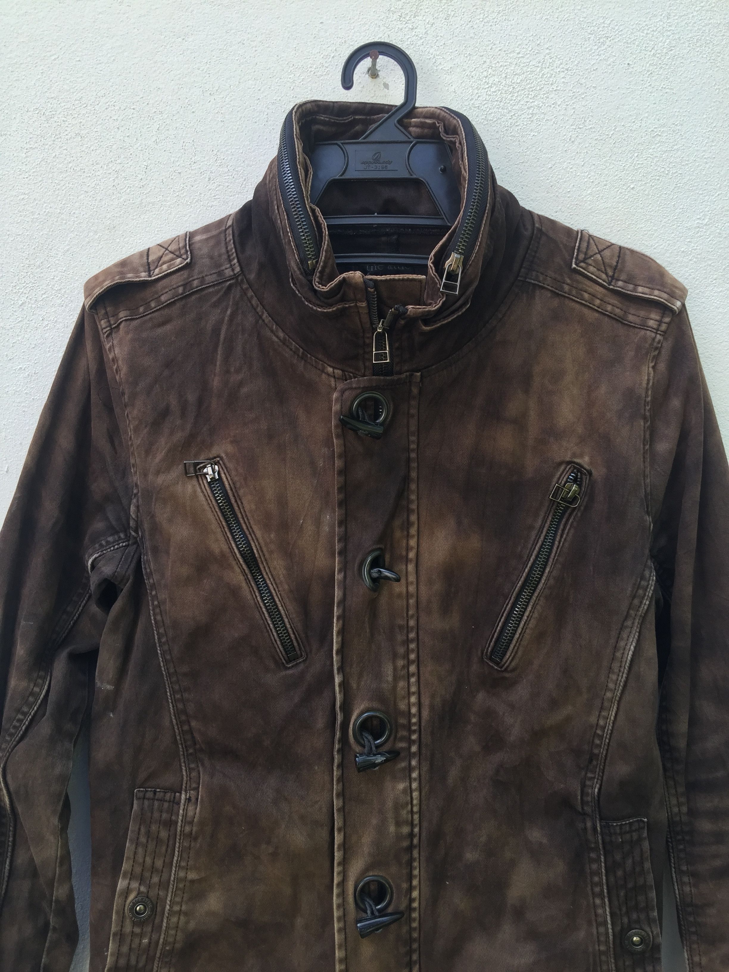 Japanese Brand × Vintage Vintage In The Attic Travis Scott Fashion Style Size US M / EU 48-50 / 2 - 5 Thumbnail