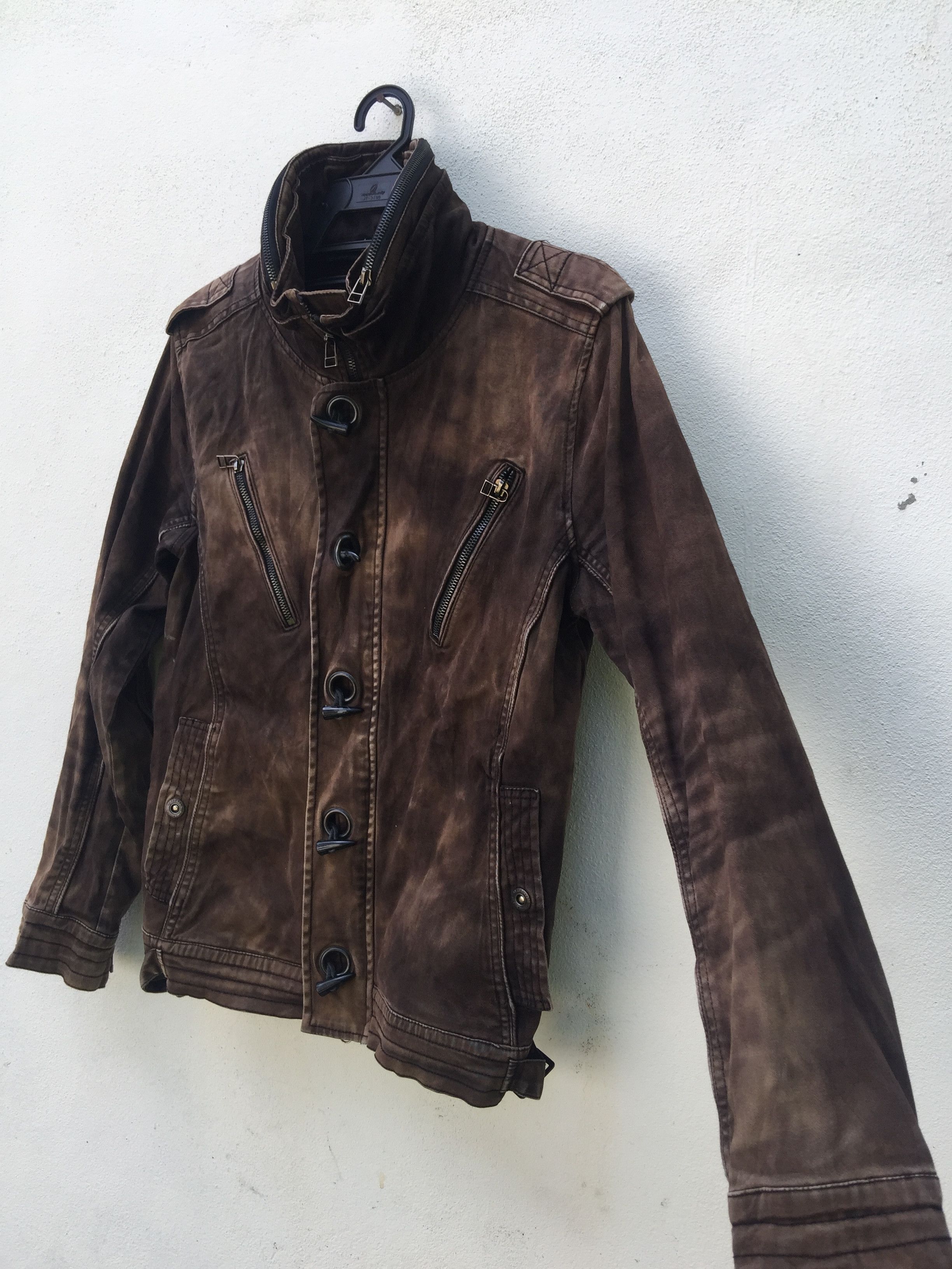 Japanese Brand × Vintage Vintage In The Attic Travis Scott Fashion Style Size US M / EU 48-50 / 2 - 4 Thumbnail