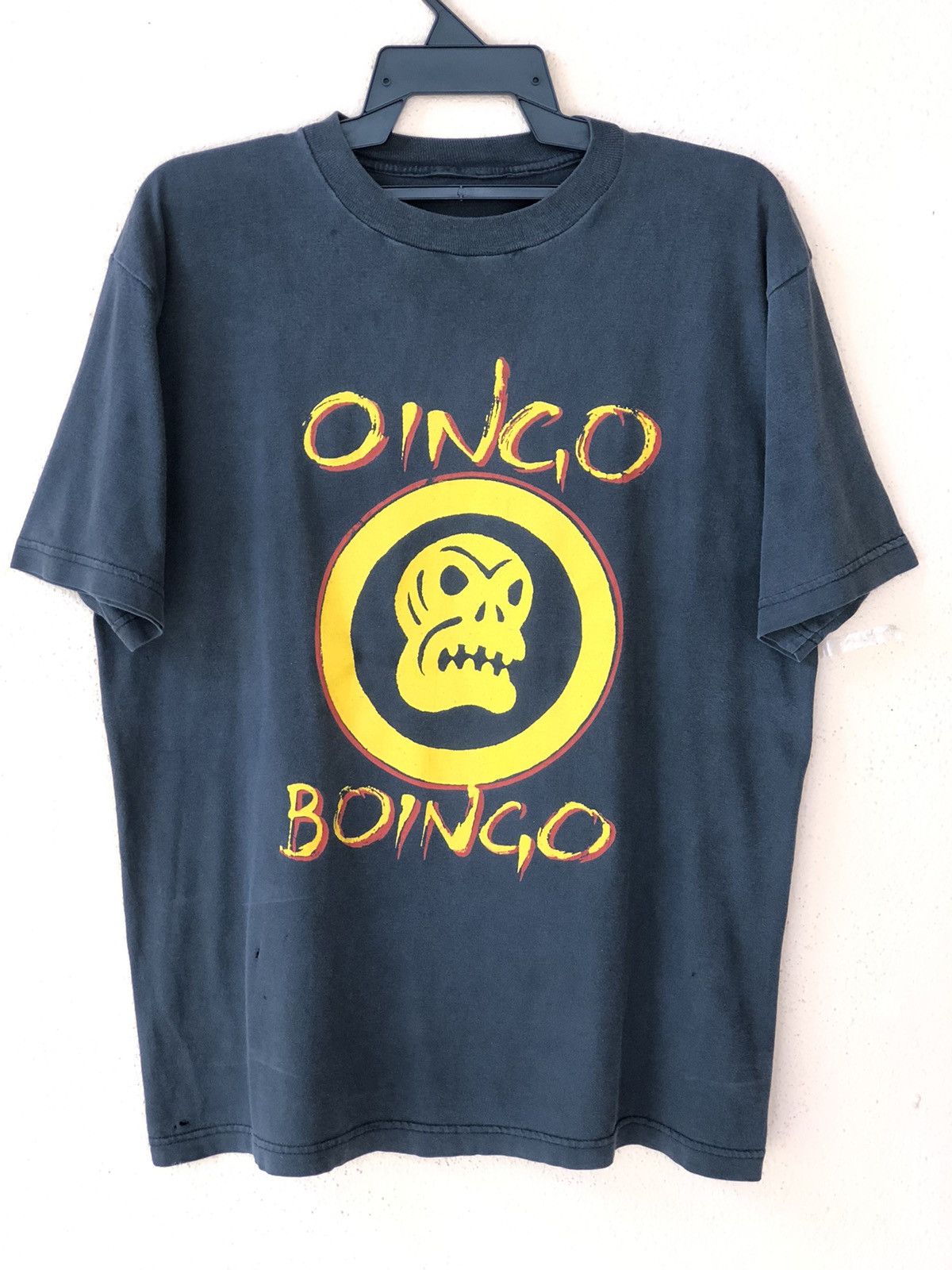Band Tees × Vintage Vintage 90s Oingo Boingo Bootleg Tour Tee Size US L / EU 52-54 / 3 - 1 Thumbnail