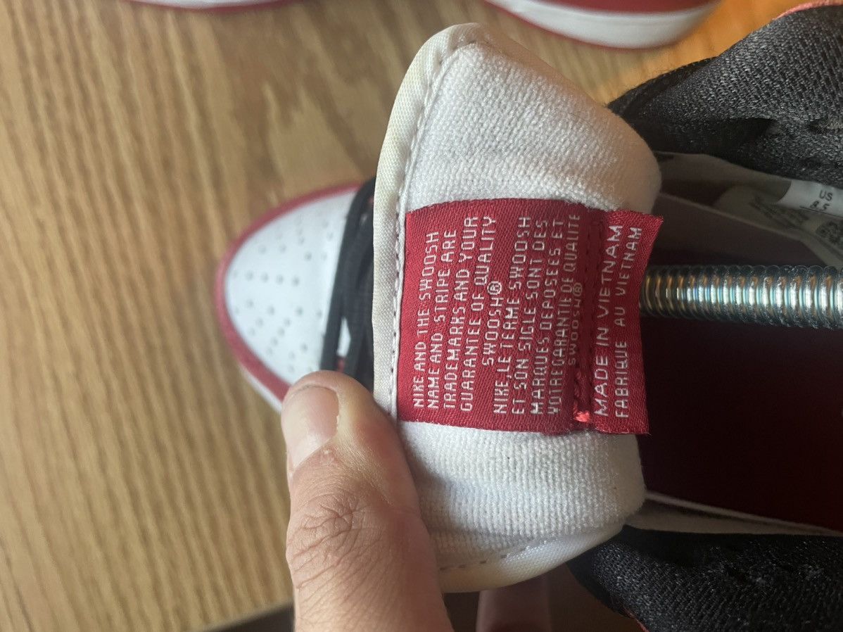 Nike Nike SB Dunk Low-Top “Chicago” Size US 8.5 / EU 41-42 - 7 Thumbnail