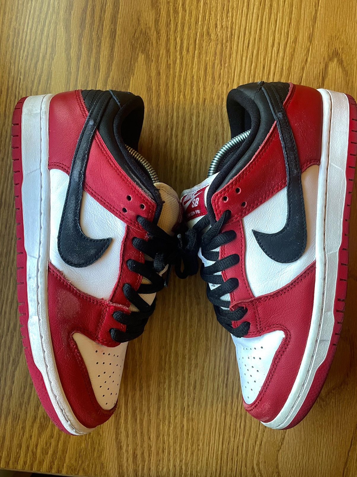 Nike Nike SB Dunk Low-Top “Chicago” Size US 8.5 / EU 41-42 - 2 Thumbnail