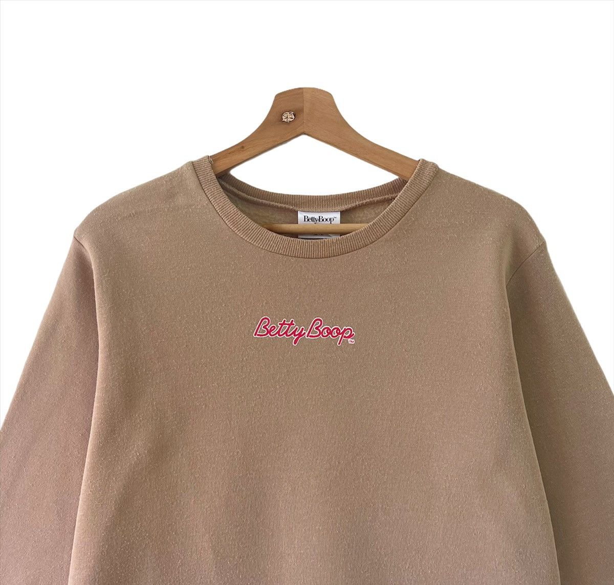 Anime Betty Boop Pullover Big Logo Printed Sweatshirt Size M Size US M / EU 48-50 / 2 - 7 Thumbnail