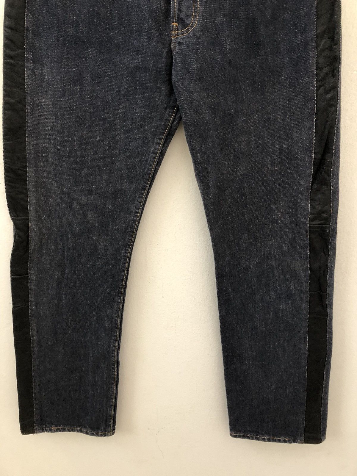 Japanese Brand × Levi's Reconstructed Levi’s Side Striped Leather Hybrid Denim Jeans Size US 29 - 3 Thumbnail