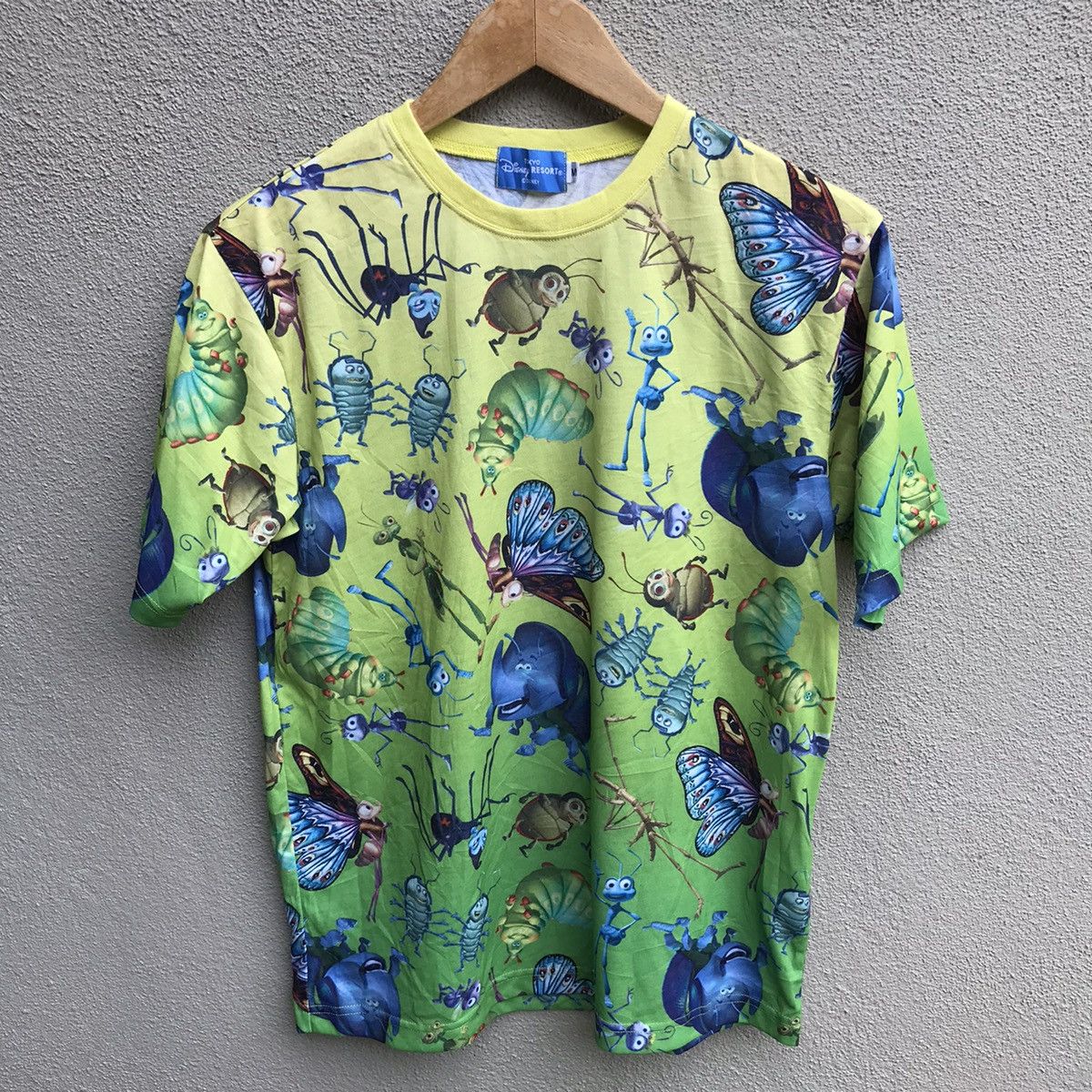 Vintage Vintage A BUGS LIFE movie all over print disney toy story Size US M / EU 48-50 / 2 - 2 Thumbnail