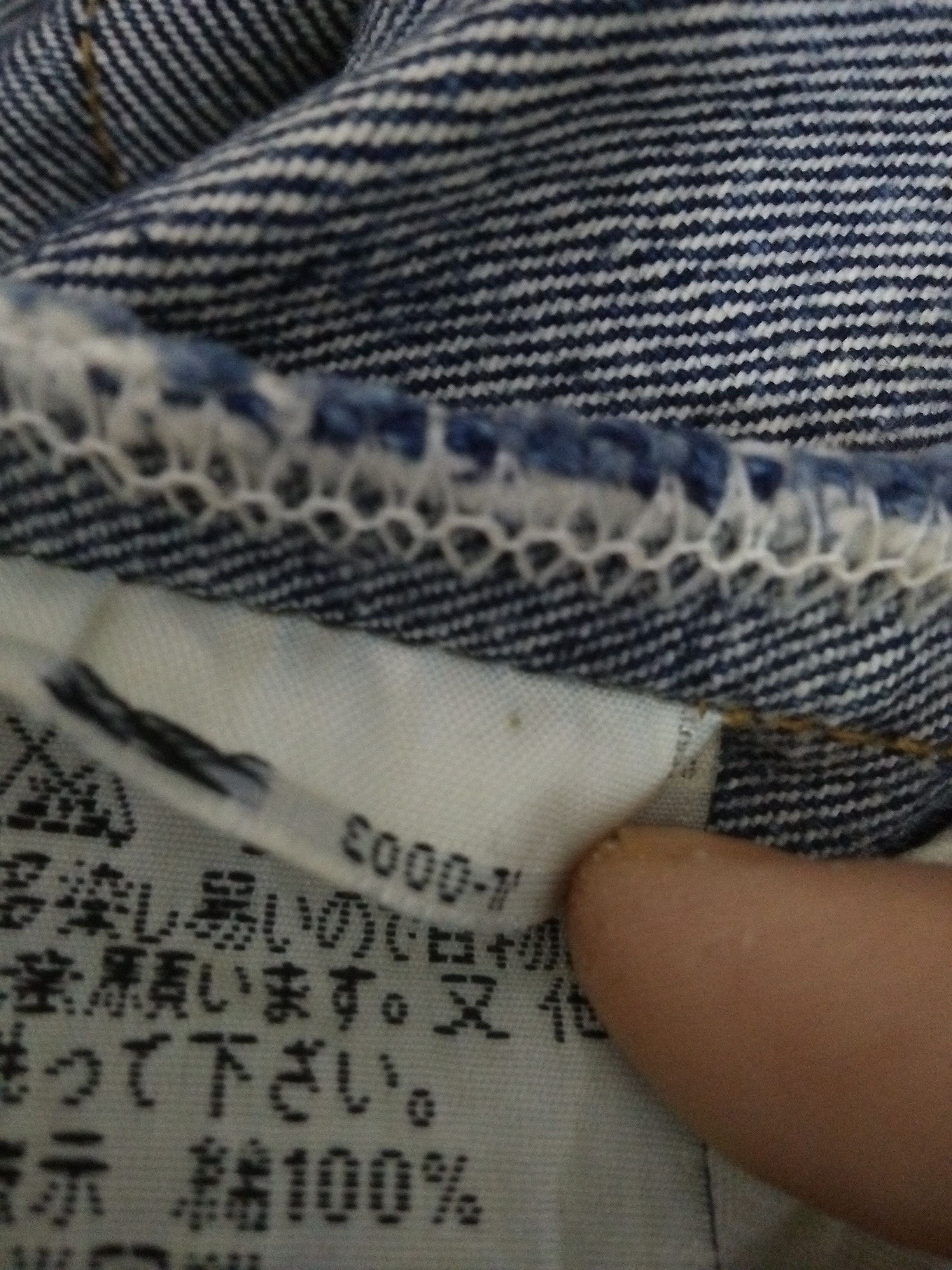 Levi's 90s LEVIS 501XX BIG E DISTRESSED SELVEDGE 555 USA (B102) Size US 30 / EU 46 - 15 Thumbnail