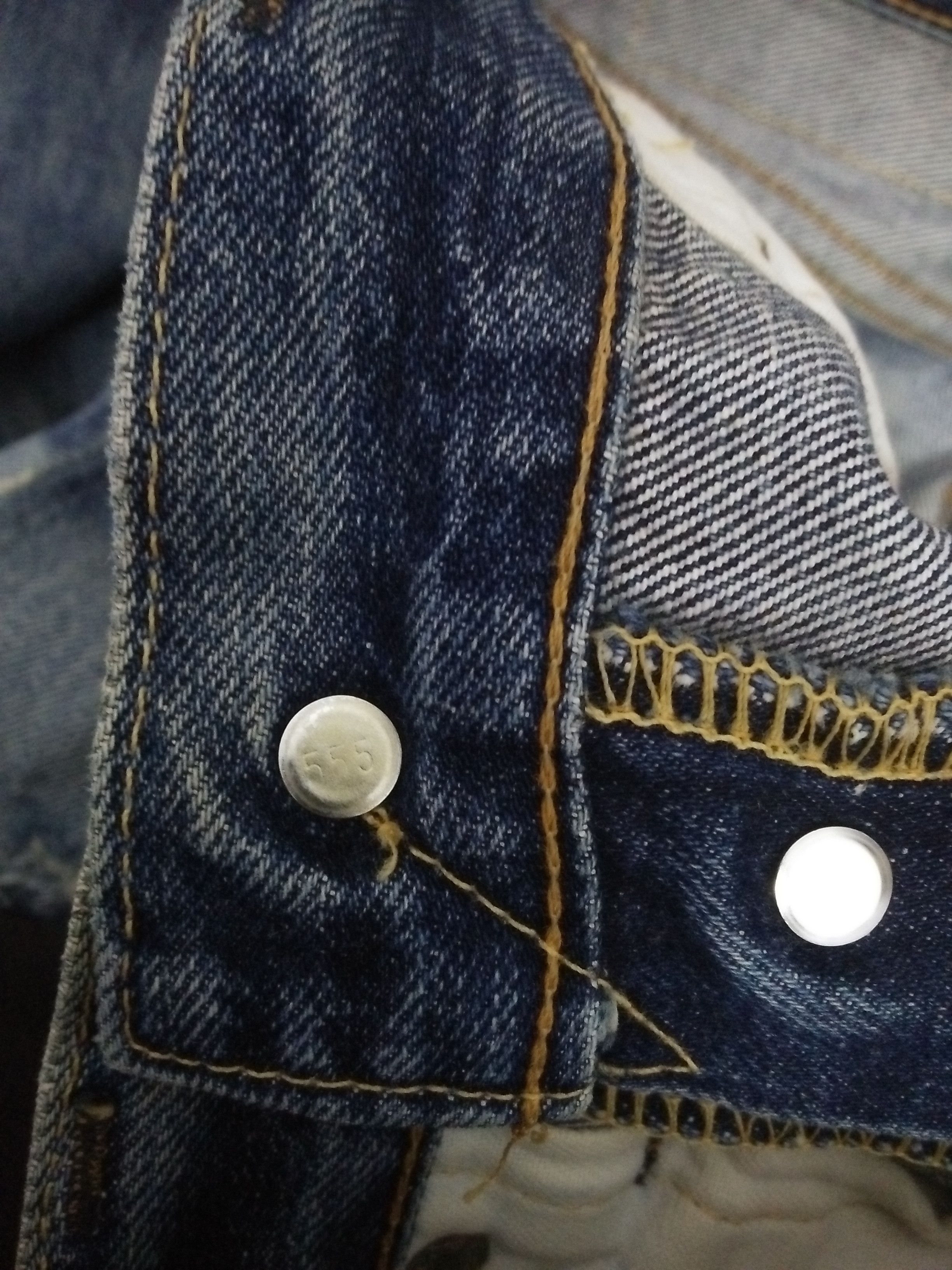 Levi's 90s LEVIS 501XX BIG E DISTRESSED SELVEDGE 555 USA (B102) Size US 30 / EU 46 - 12 Thumbnail