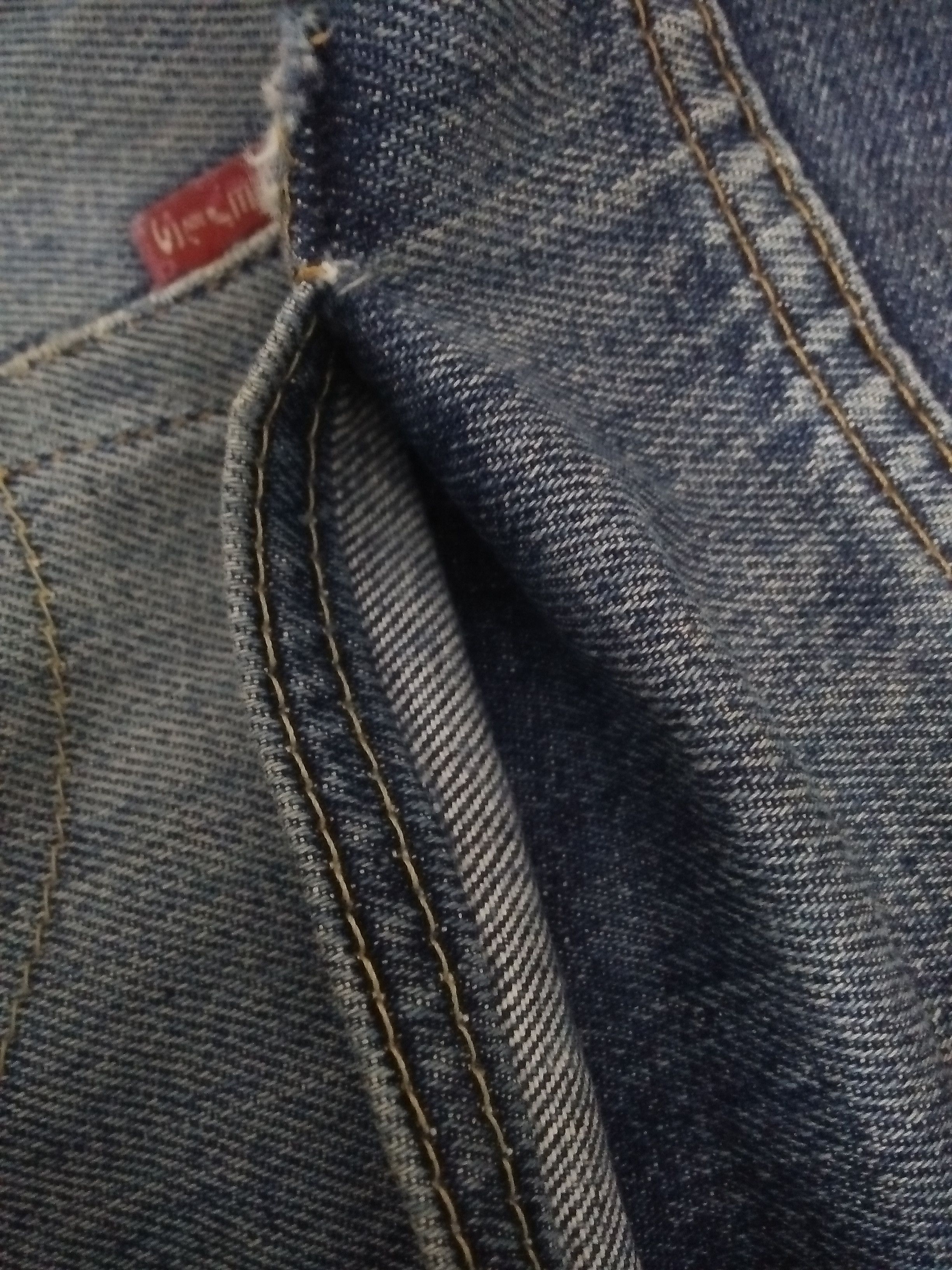 Levi's 90s LEVIS 501XX BIG E DISTRESSED SELVEDGE 555 USA (B102) Size US 30 / EU 46 - 18 Thumbnail